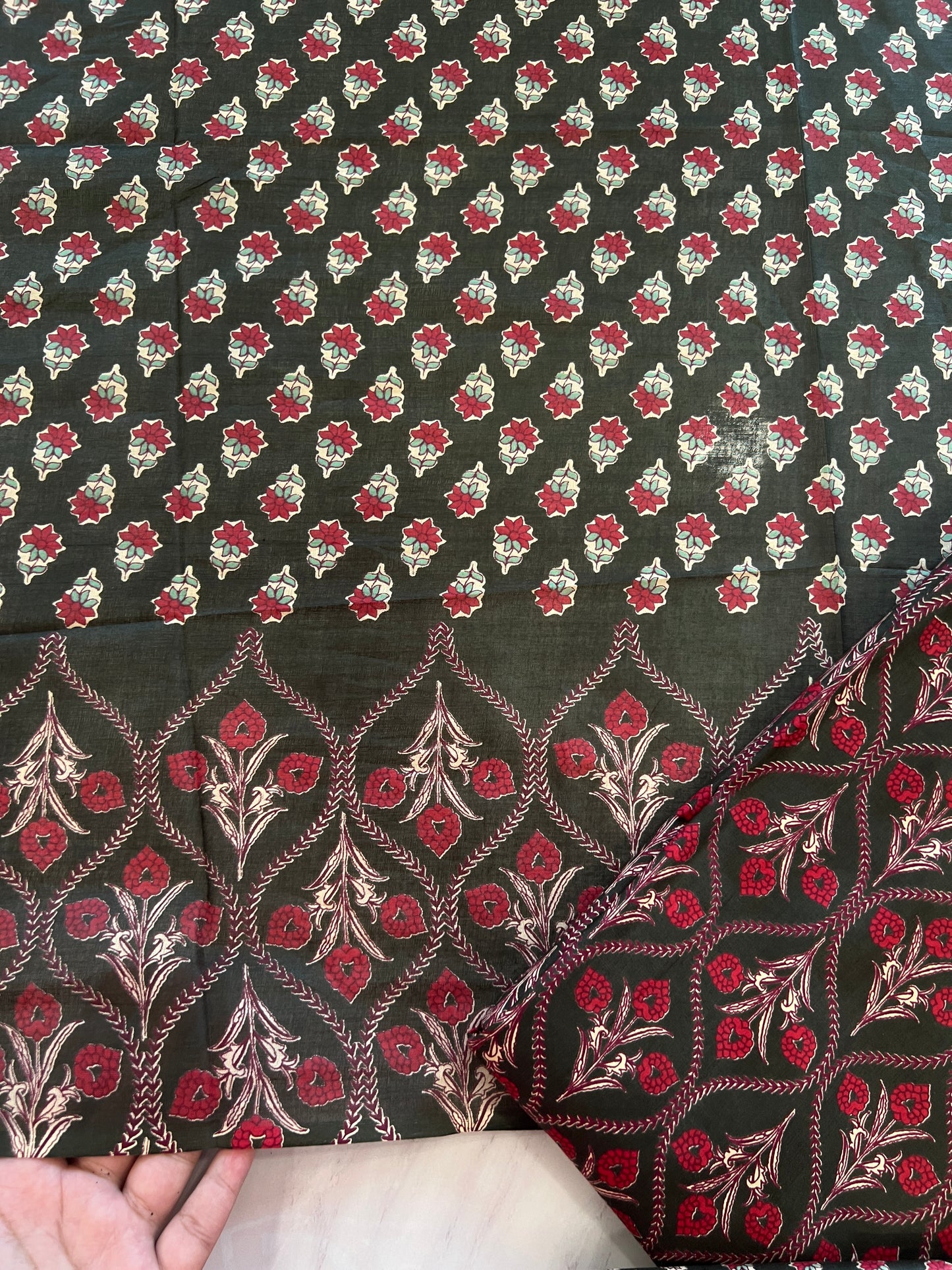DT LAWN PRINTED SUIT 6