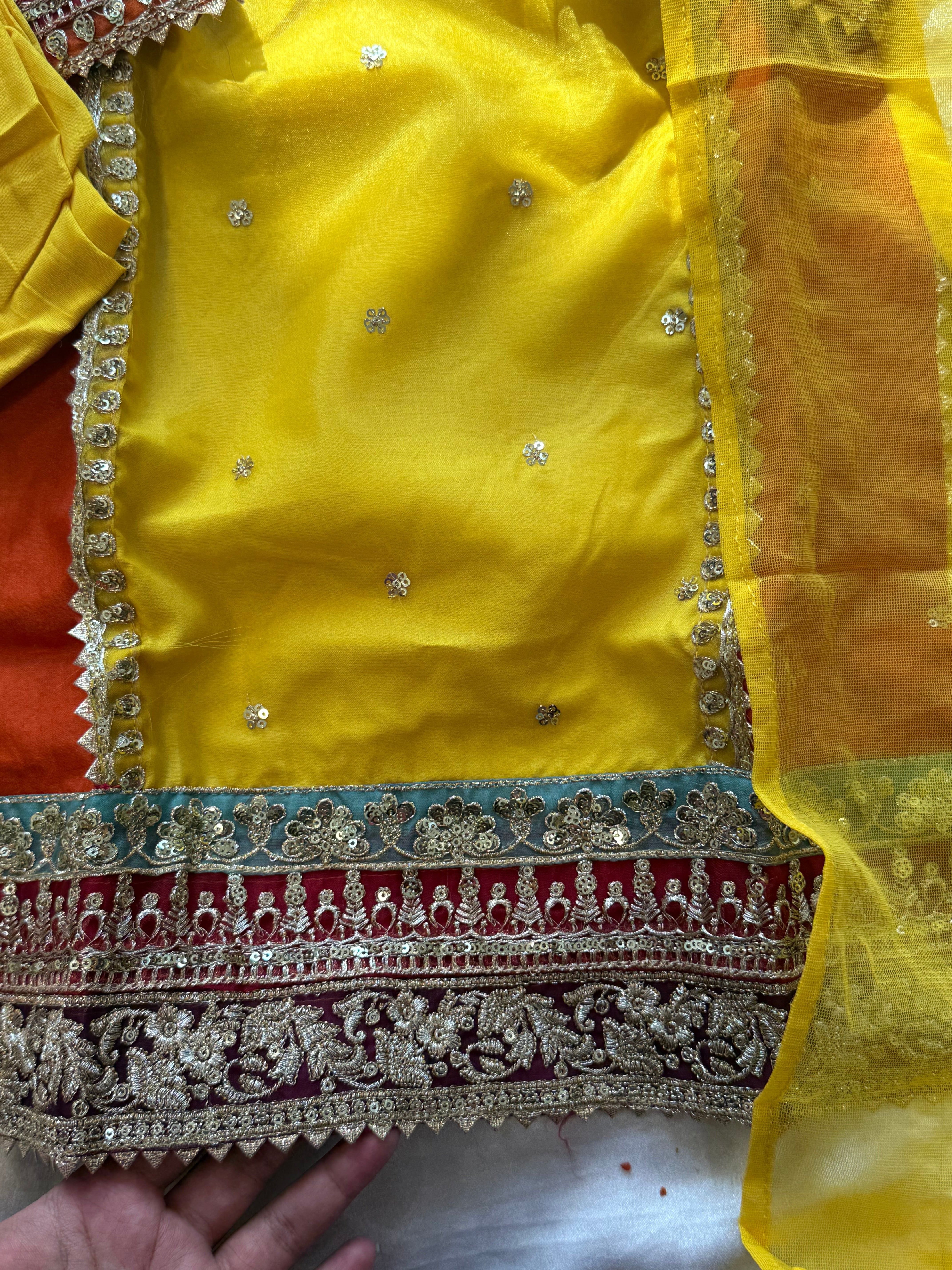 PARI KIDS COLLECTION 64 Q