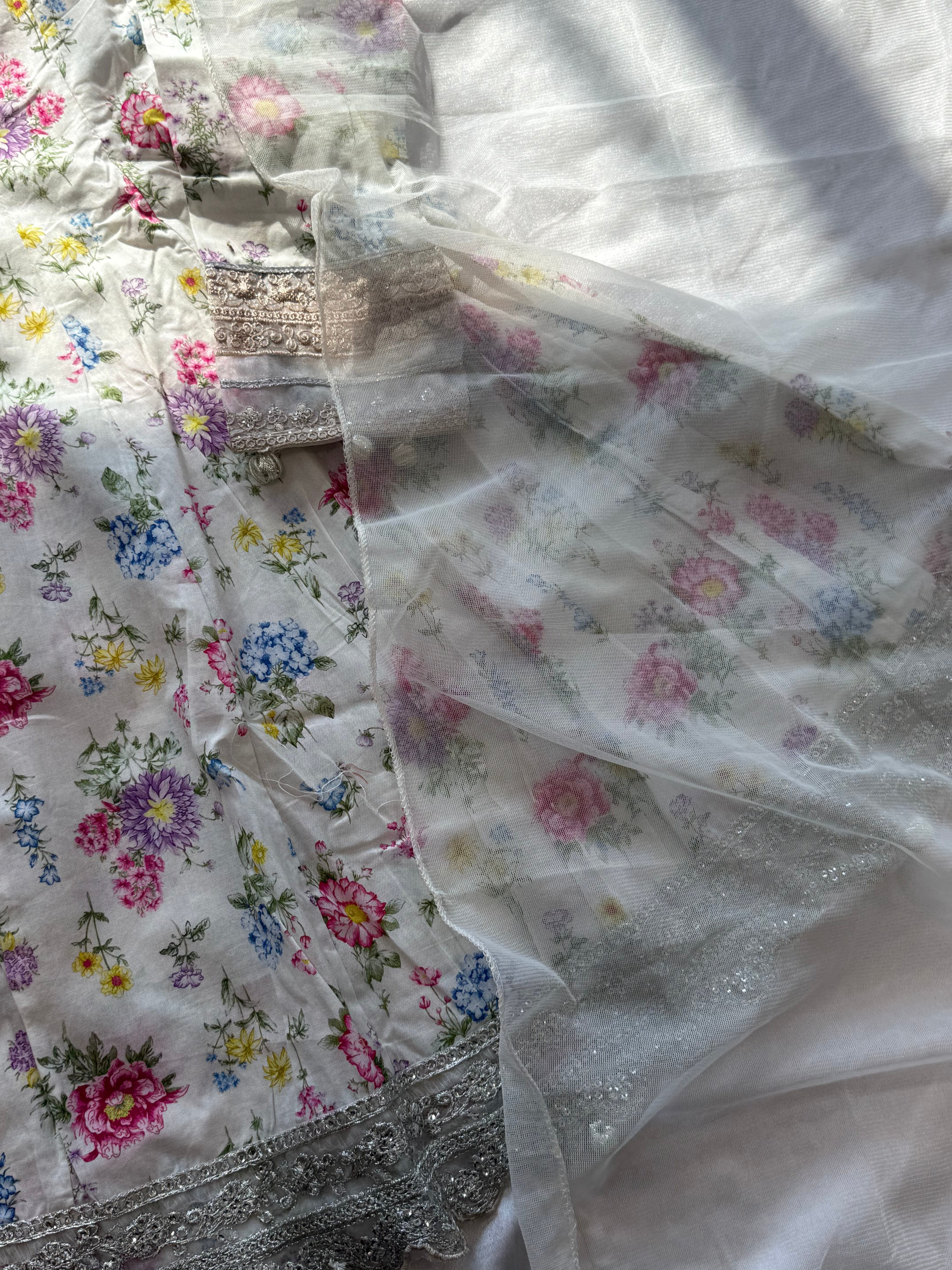 PARI KIDS COLLECTION 62 Q