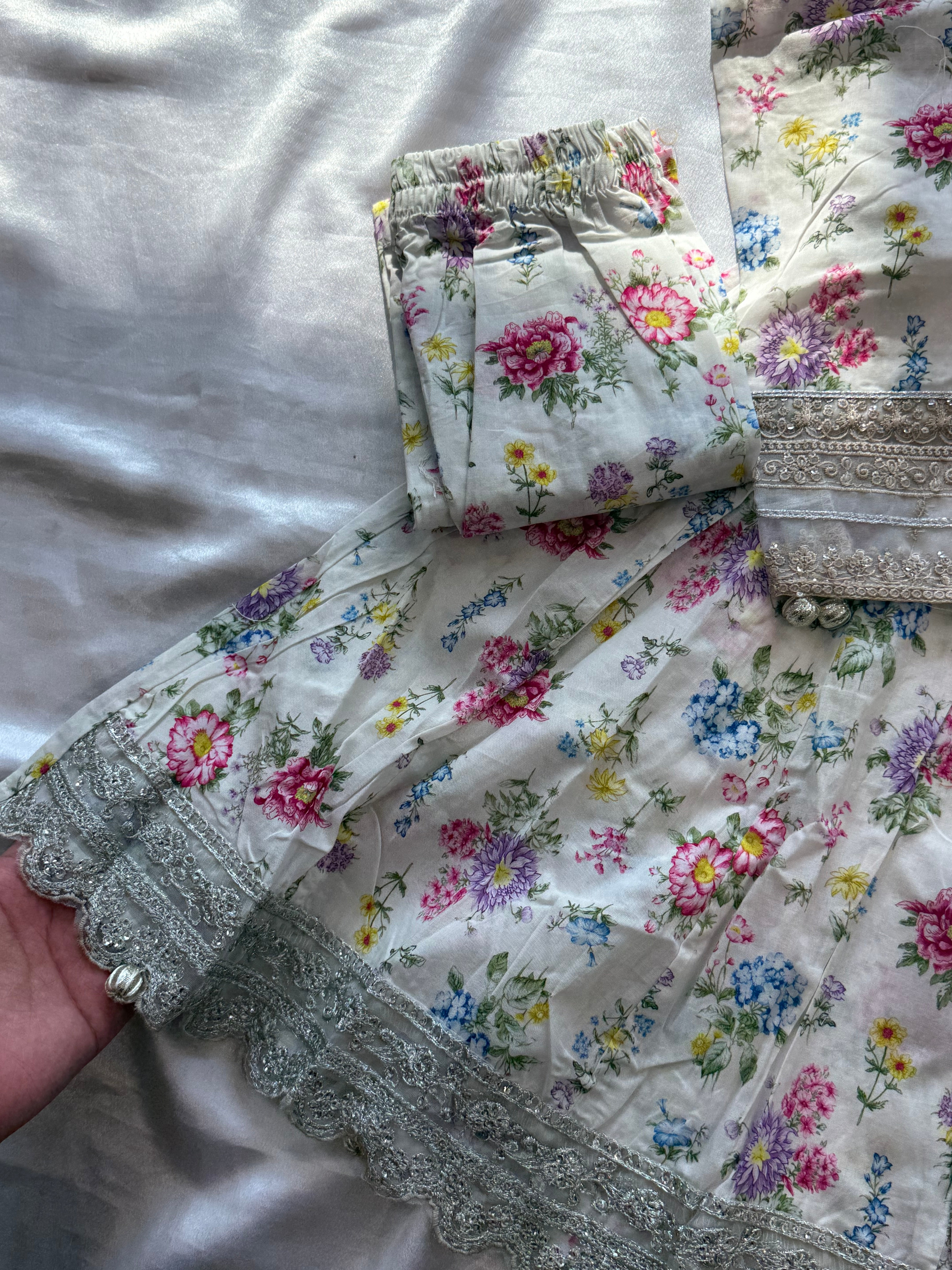 PARI KIDS COLLECTION 62 Q