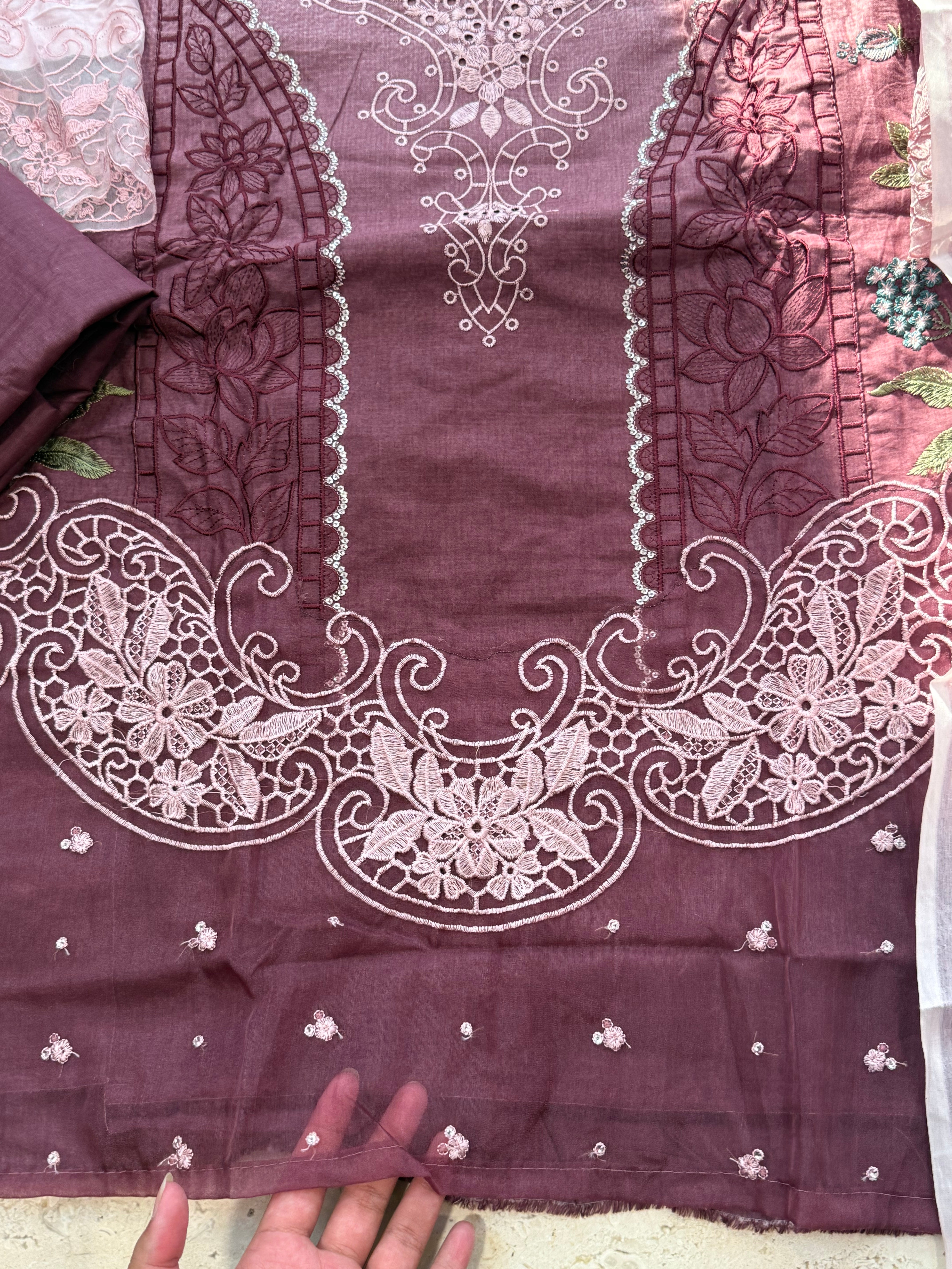 DS COTTON EMBROIDERY PATCH SUIT 6 Q