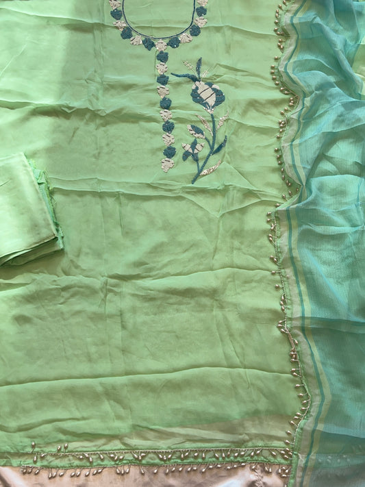 ZARQASH HAND EMBROIDERY SUIT 4
