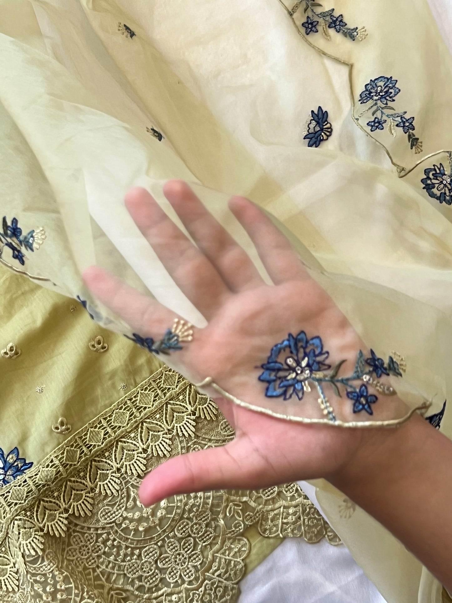 HANIA PURE COTTON EMBROIDERY SUIT 2004F