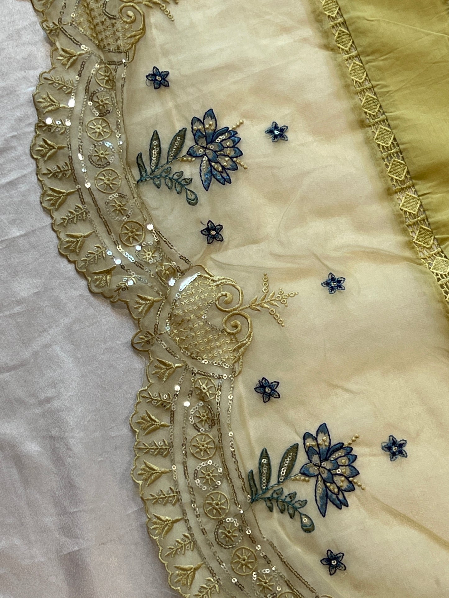 HANIA PURE COTTON EMBROIDERY SUIT 2004F