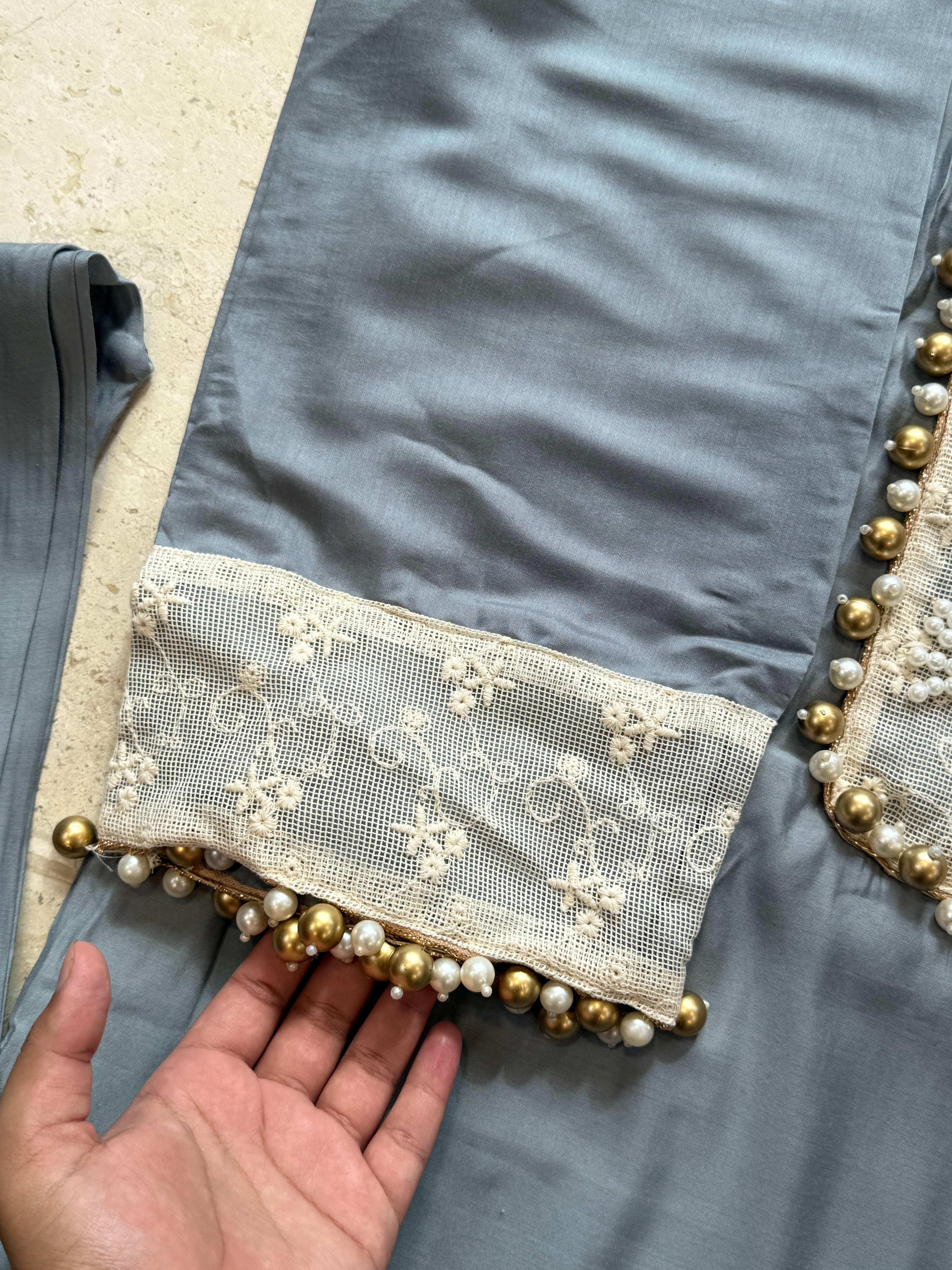 GREY MUSLIN LONG KAFTAN SUIT