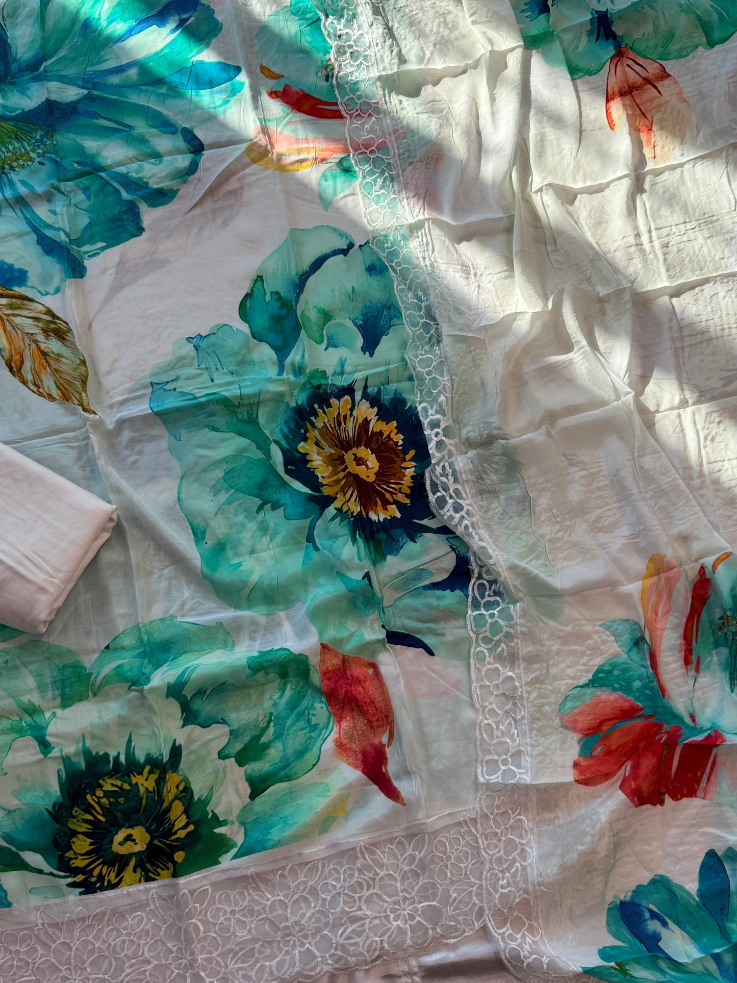 SHAHEEN PURE MSULIN SUIT 1006