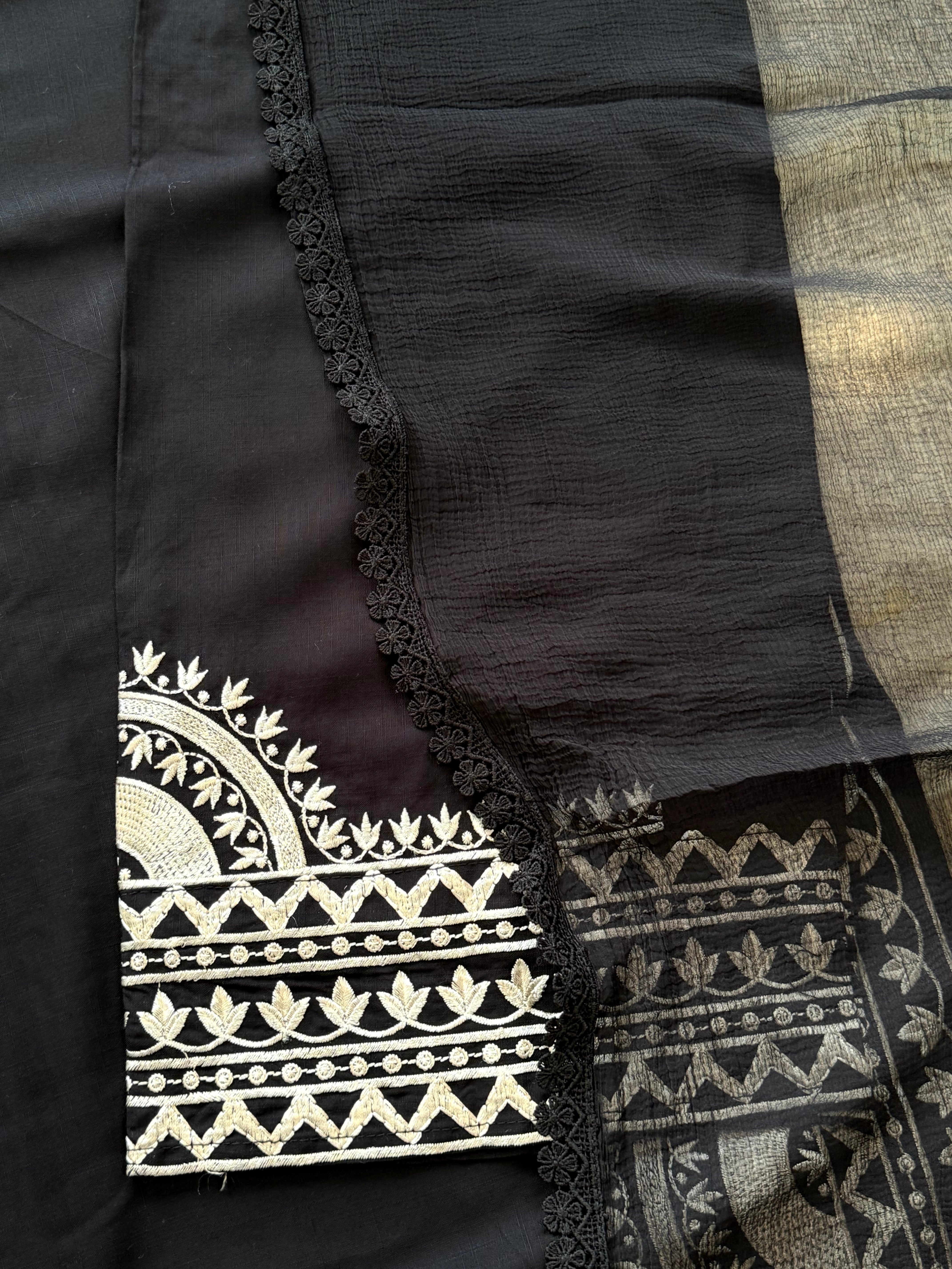 IMROZA LAWN EMBROIDERY SUIT