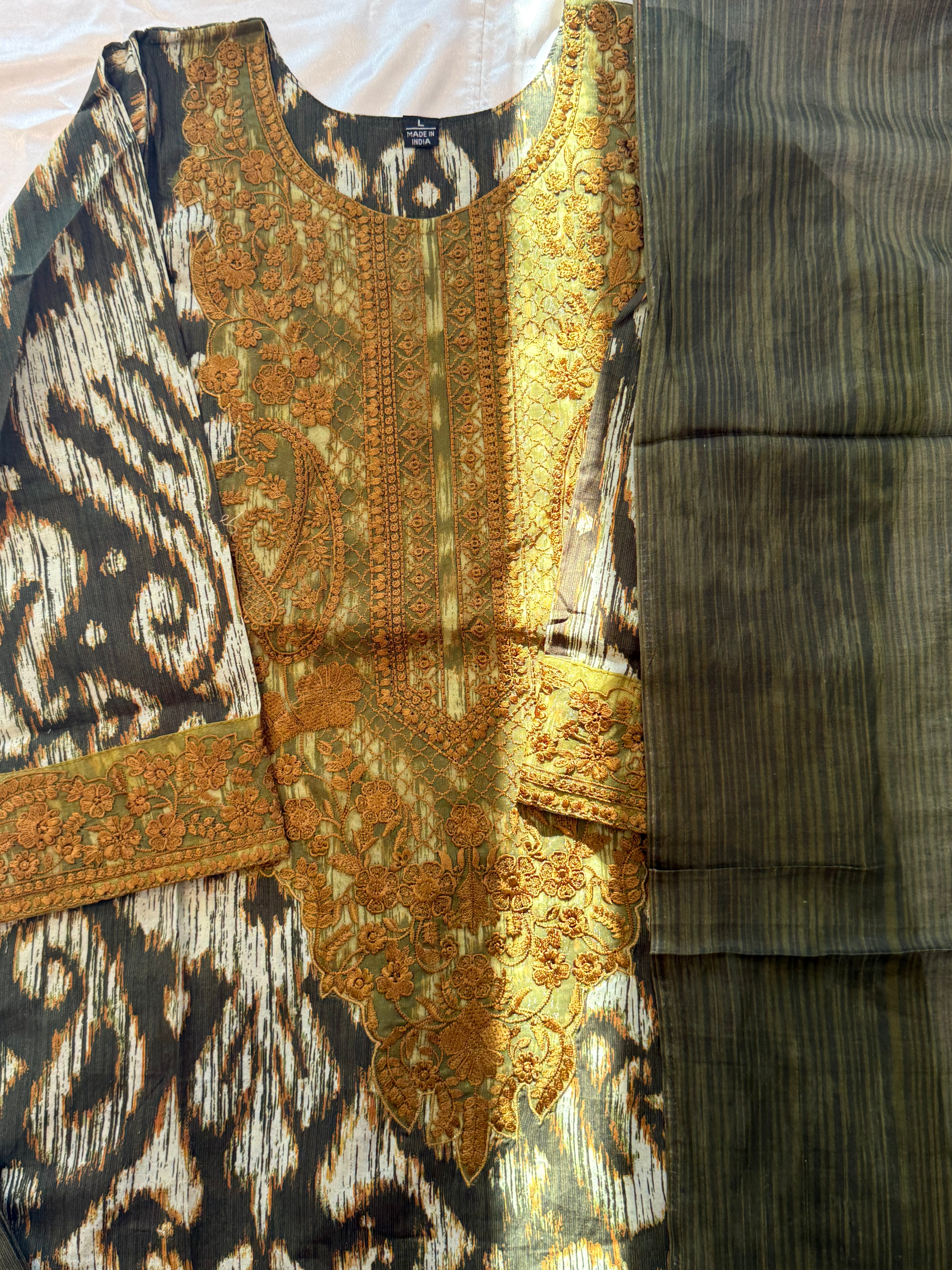 TIGER PRINT LAWN READYMADE SUIT 2 Q