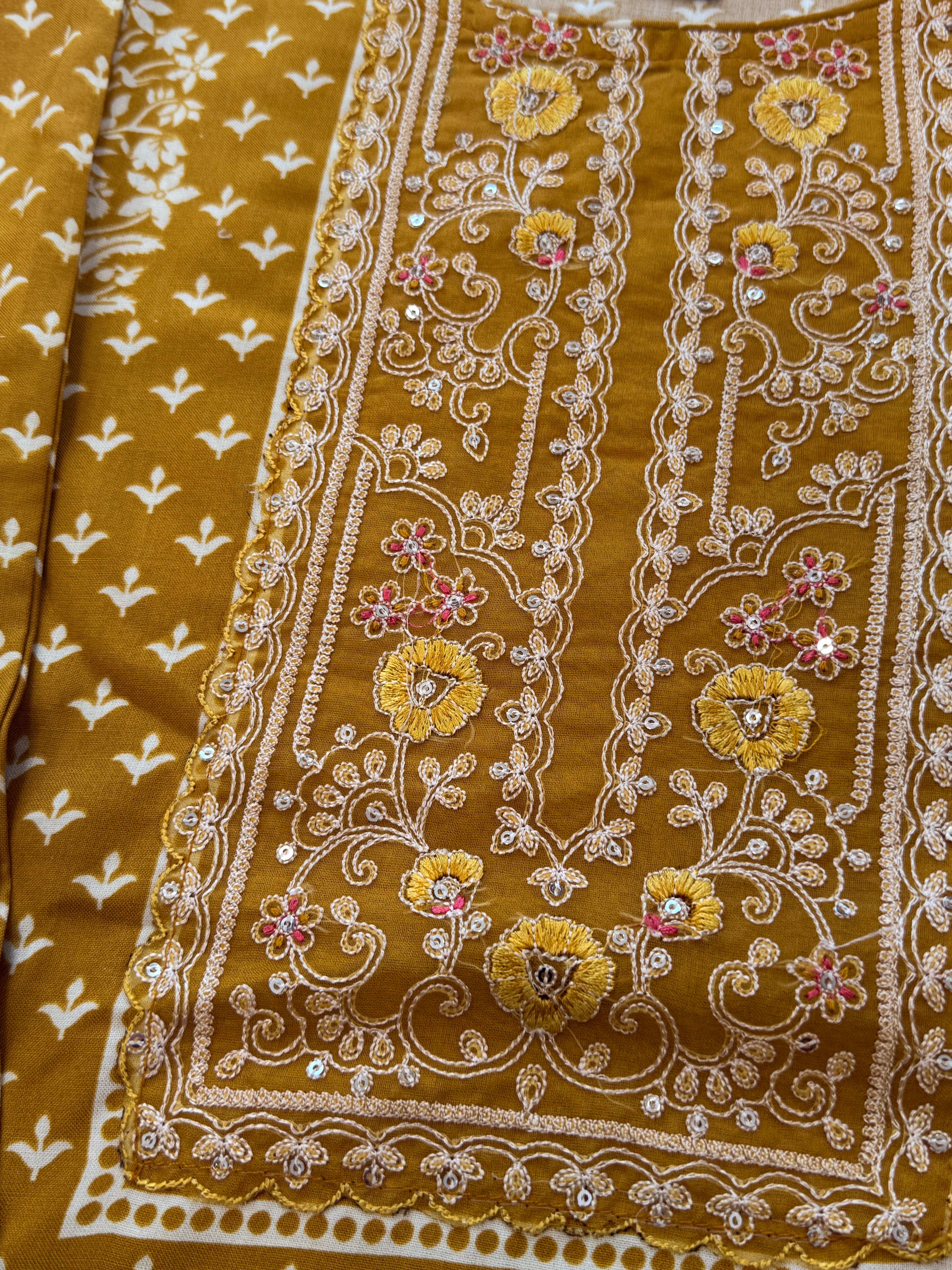 SYLHET LAWN READYMADE SUIT 5 Q