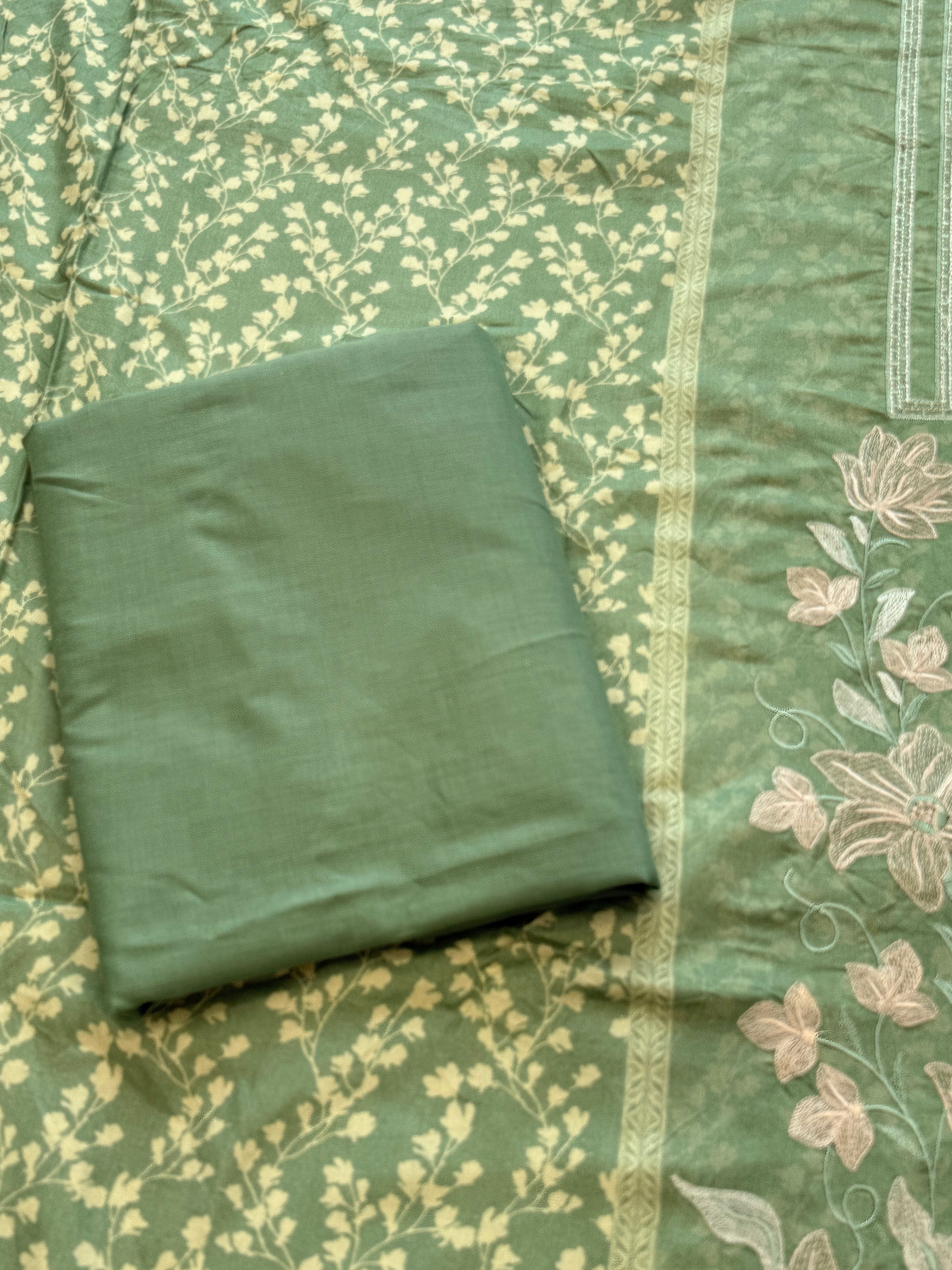 CASHMERE COTTON  EMBROIDERY SUIT 1 Q