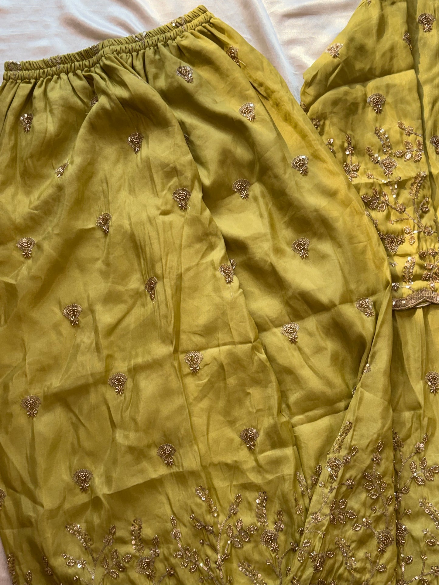 SILK READYMADE CO-ORD SET  5627