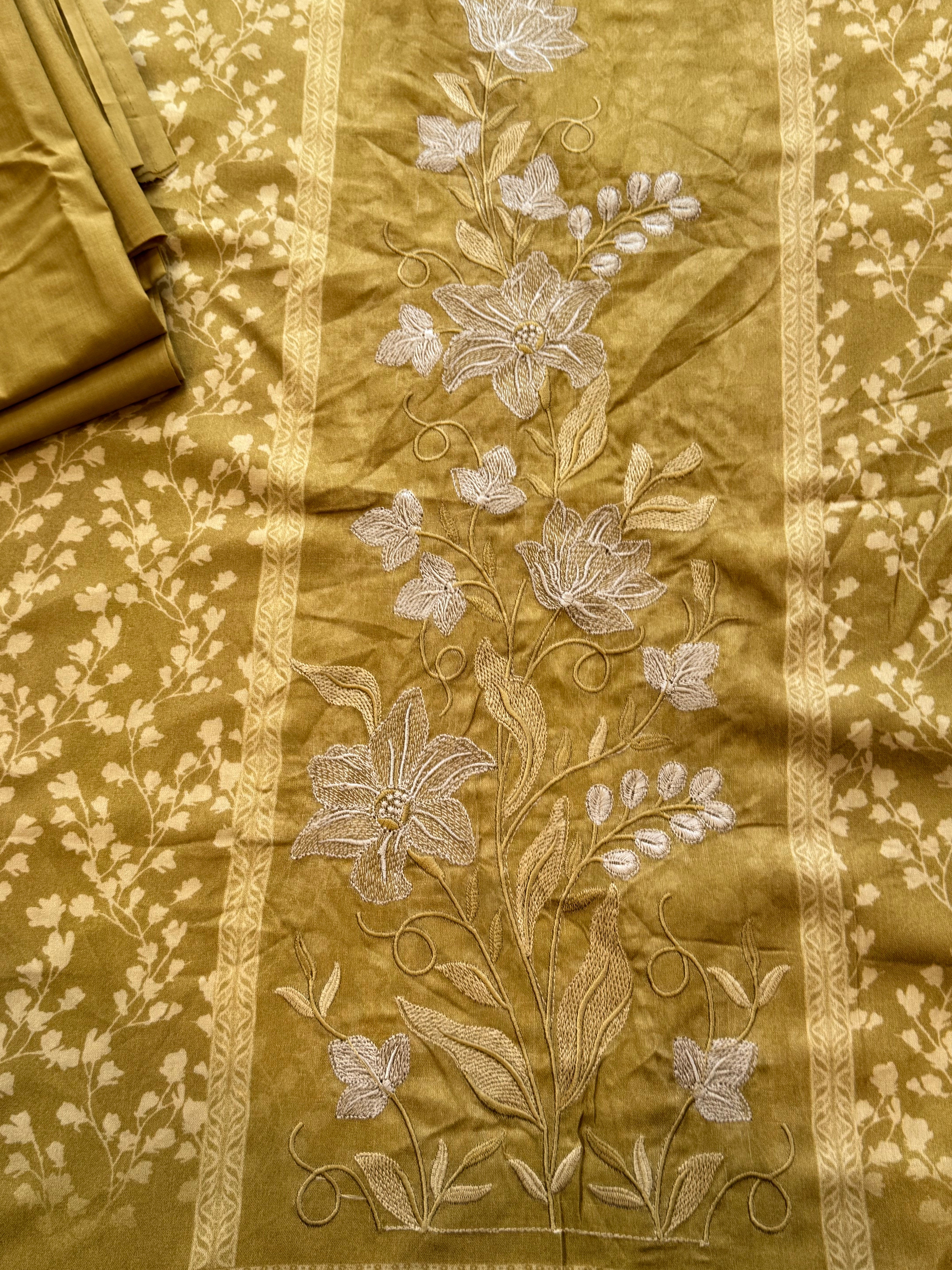 CASHMERE COTTON  EMBROIDERY SUIT 2 Q