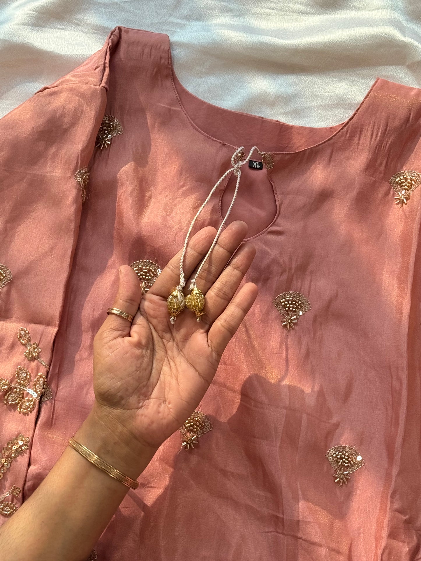 SILK READYMADE CO-ORD SET  5627