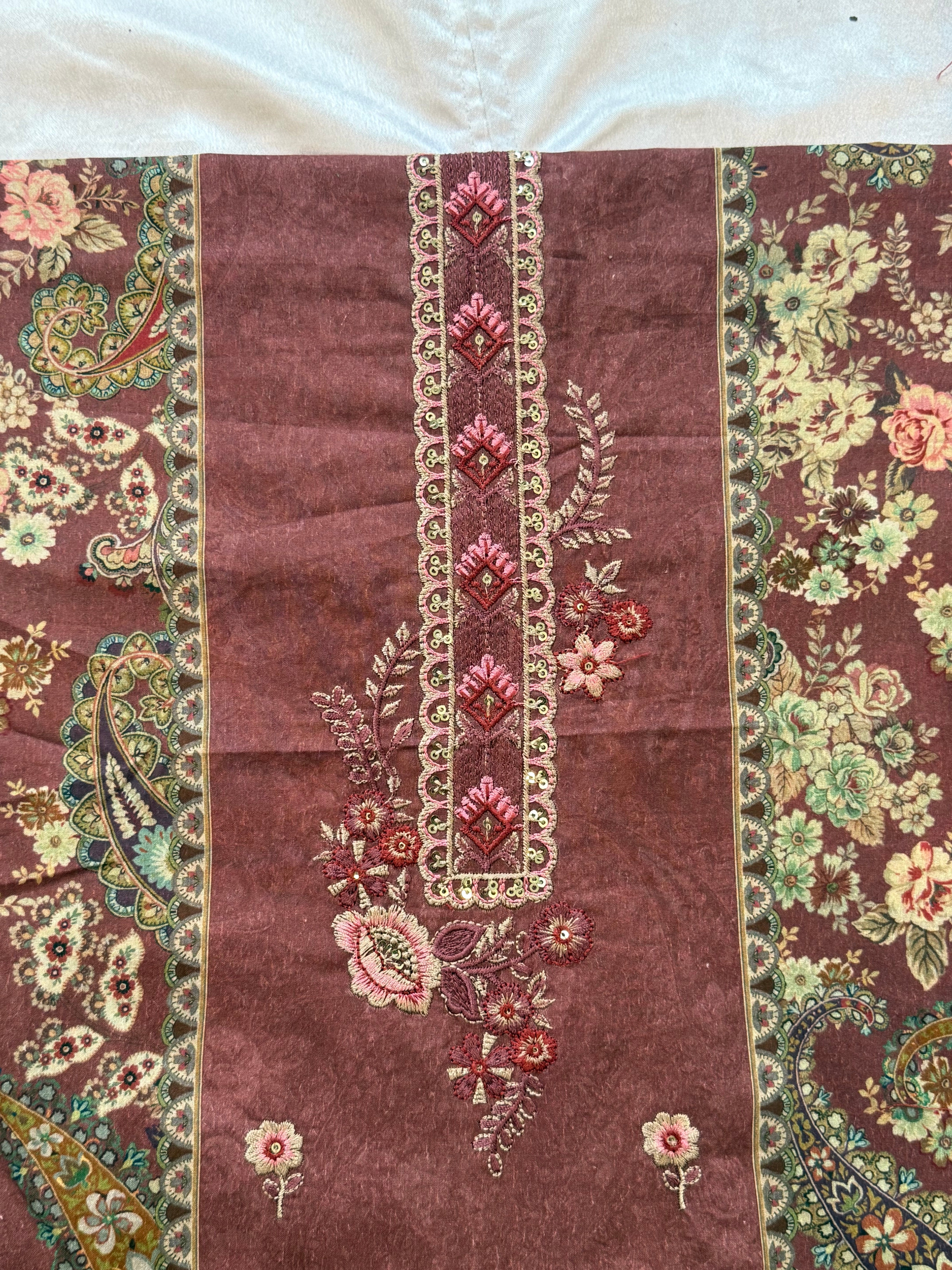 ZAIRA LAWN EMBROIDERY SUIT 2 Q