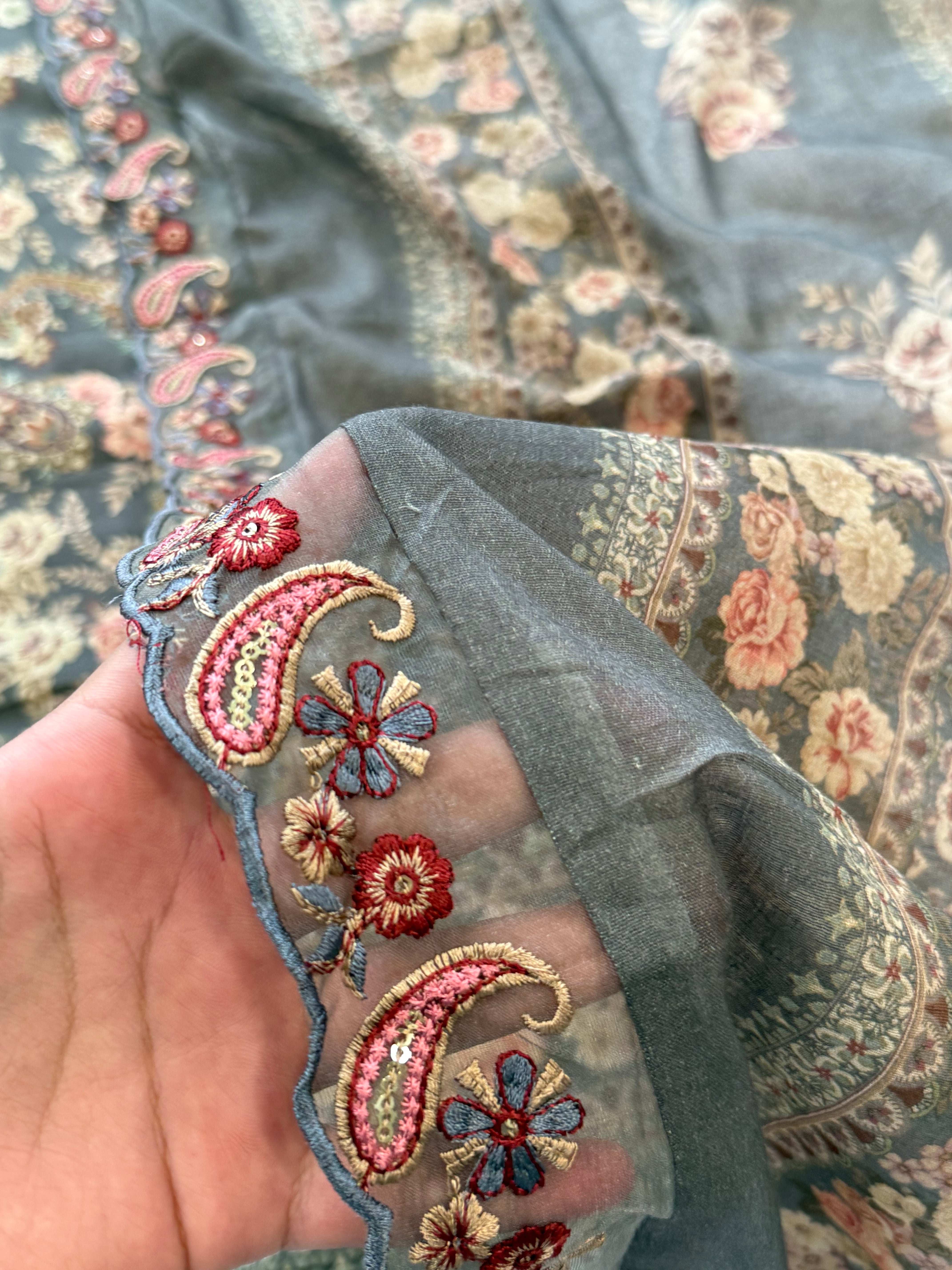ZAIRA LAWN EMBROIDERY SUIT 1 Q