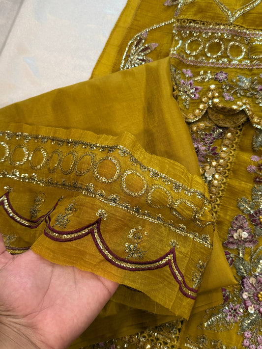 SHIMMAR EMBROIDERYSUIT