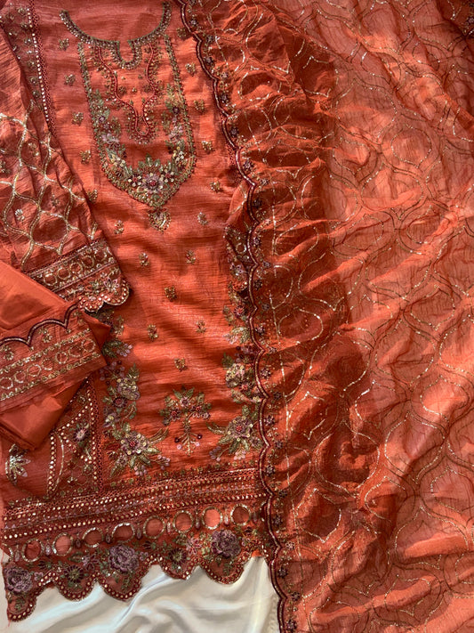 SHIMMAR EMBROIDERY SUIT 3