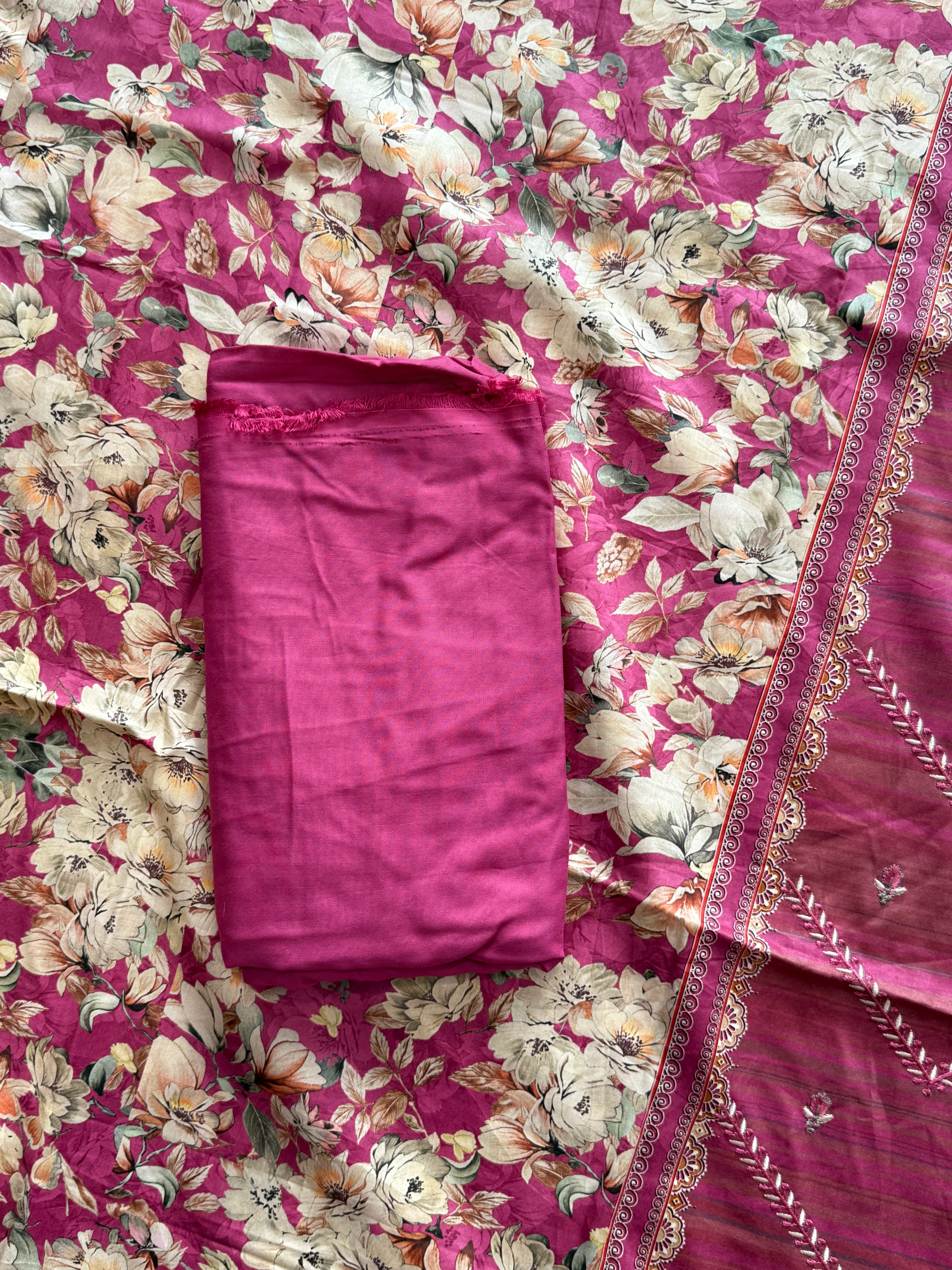 TAKHT LAWN EMBROIDERY SUIT 1 Q