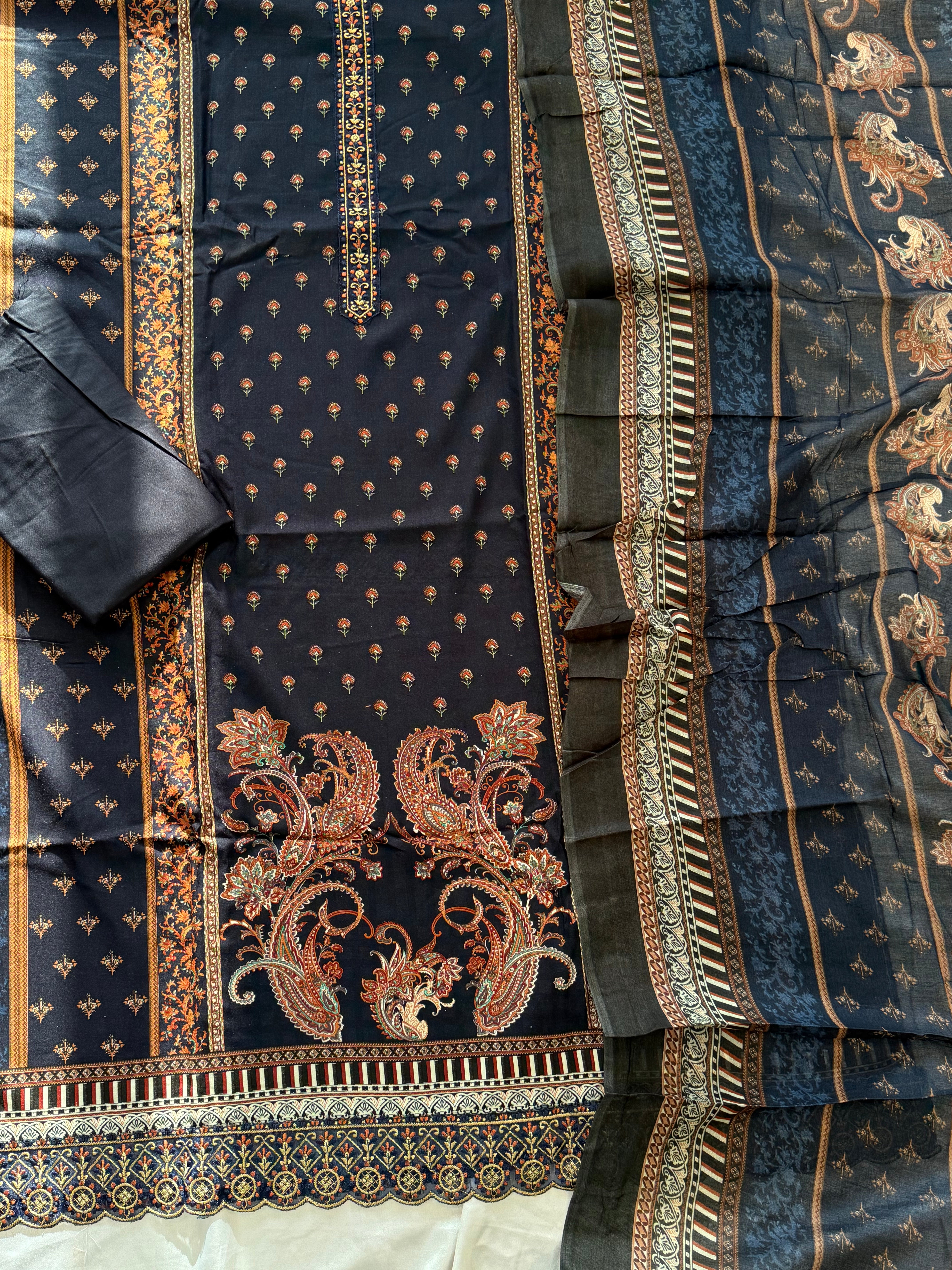 PAISELY BLUE LAWN EMBROIDERY SUIT 2 Q