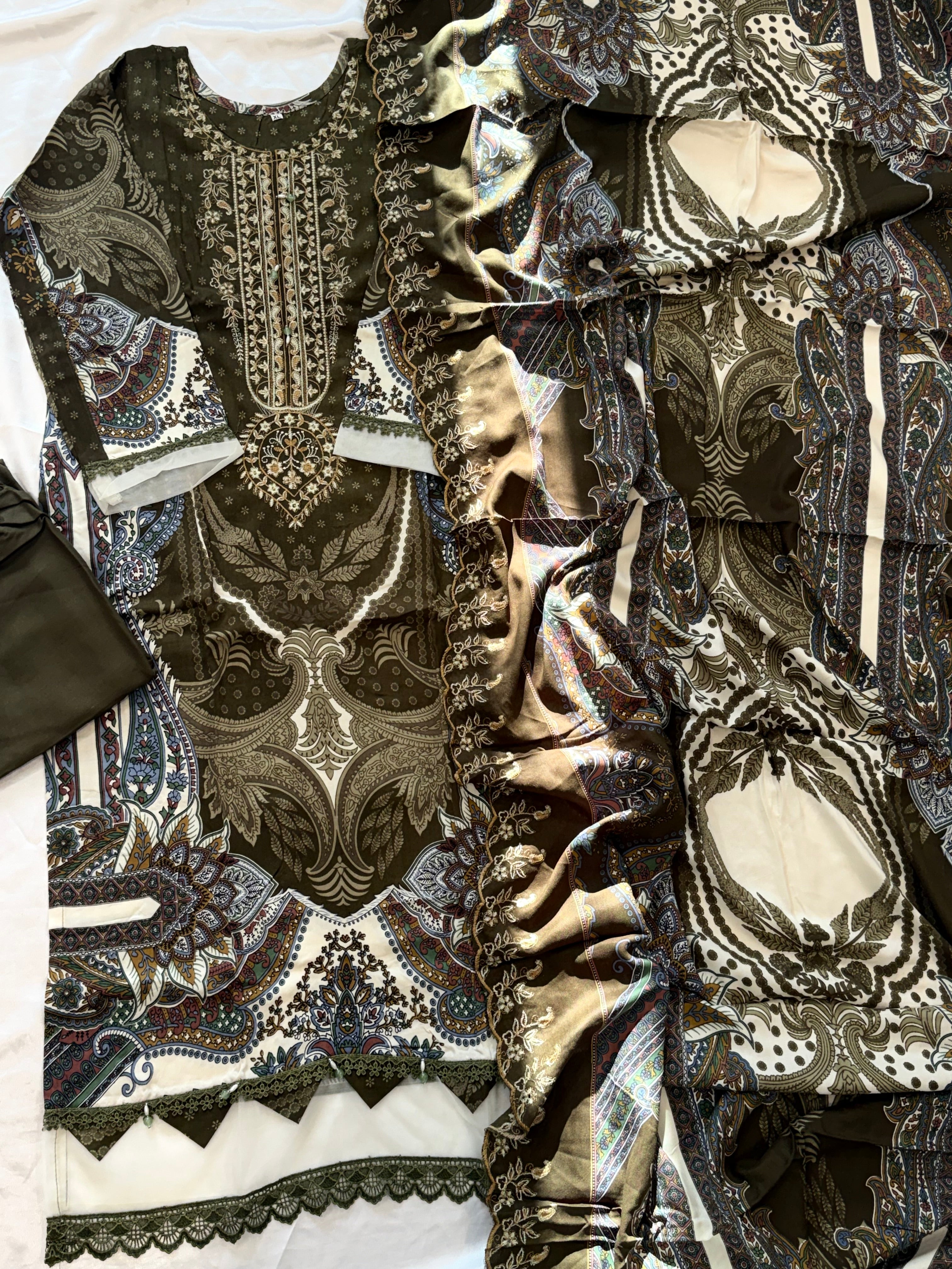 BINSAEED LAWN READYMADE SUIT 4 Q