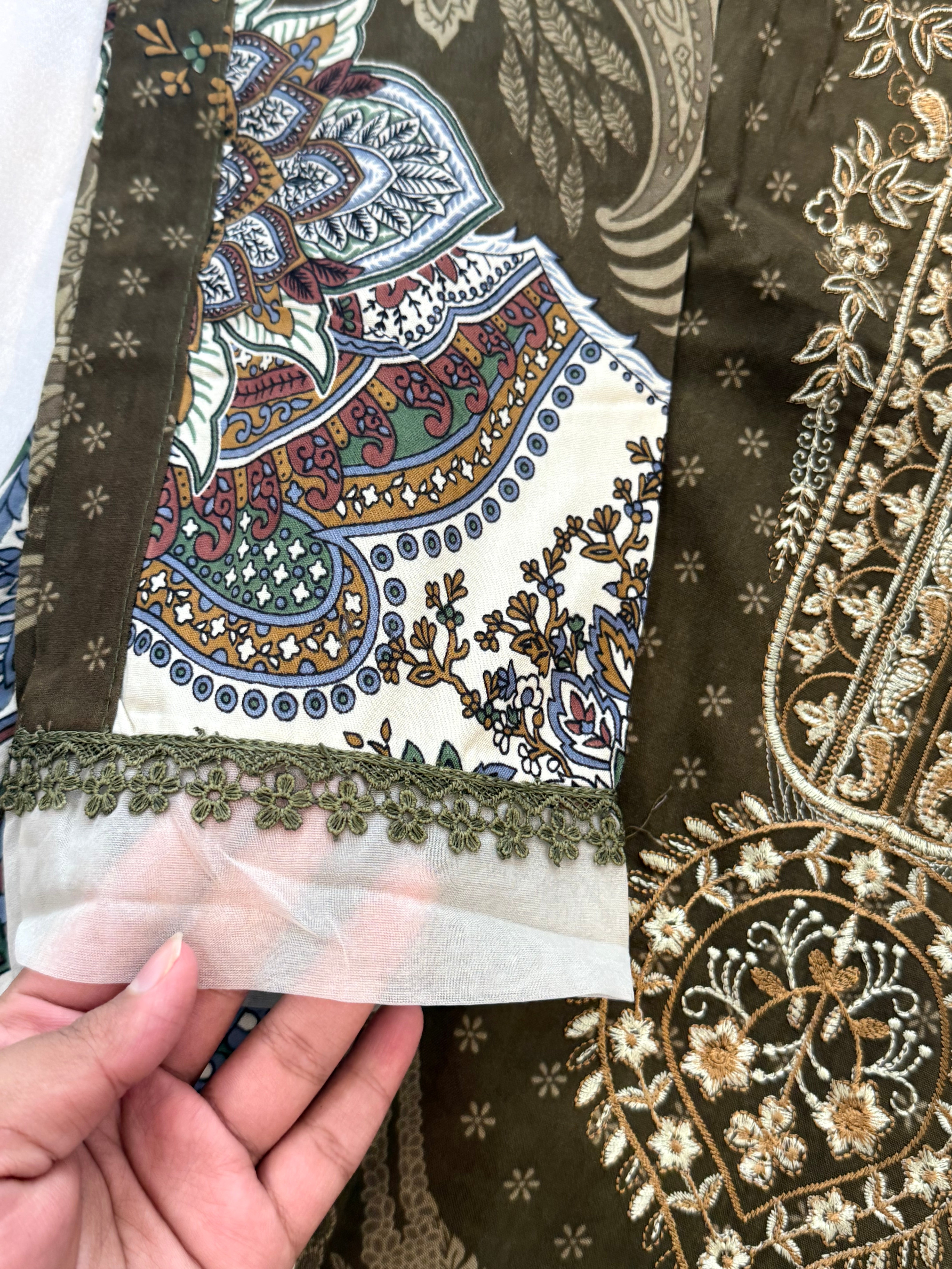 BINSAEED LAWN READYMADE SUIT 4 Q