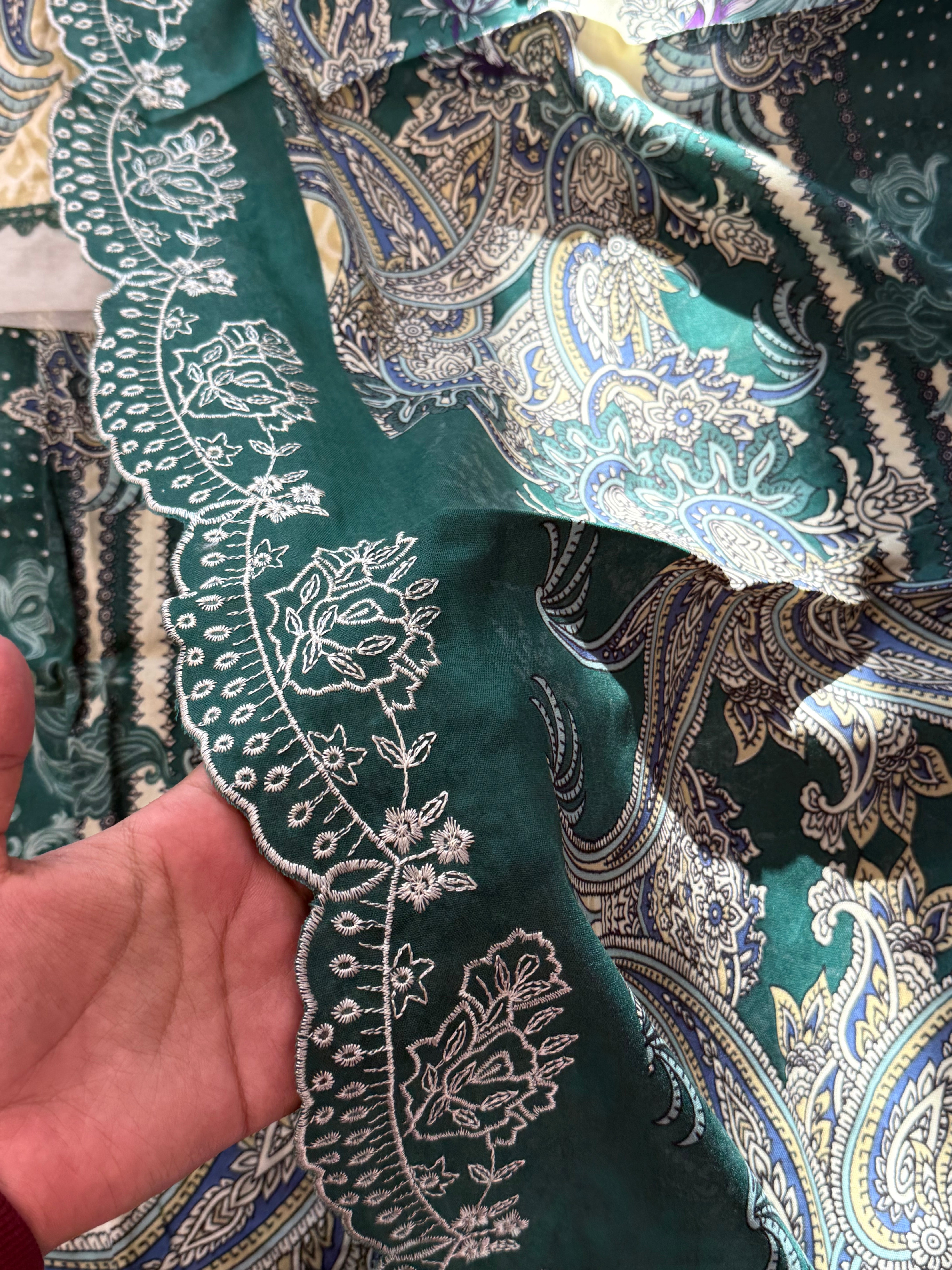 BINSAEED LAWN READYMADE SUIT 2 Q
