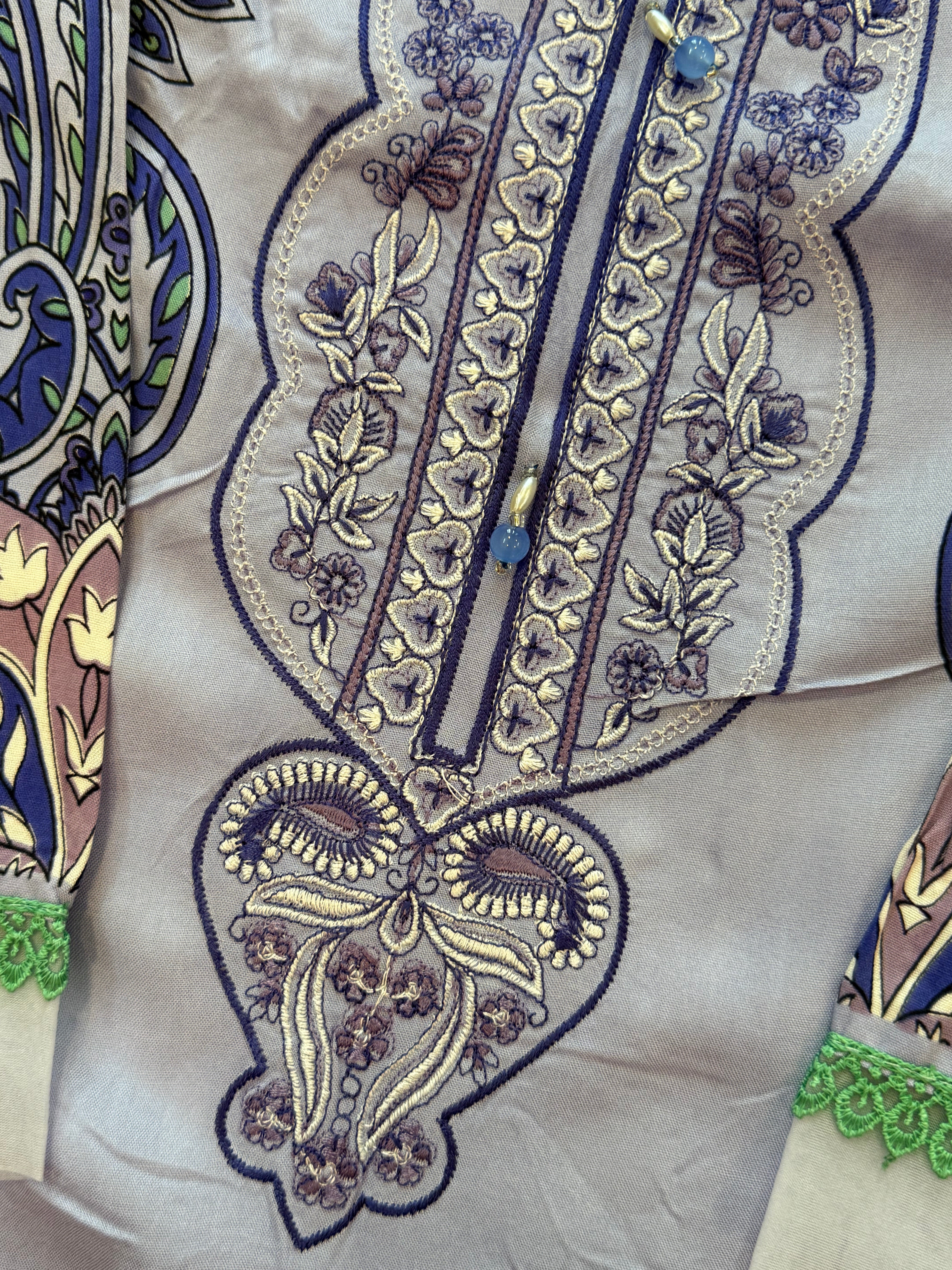BINSAEED LAWN READYMADE SUIT 8 Q