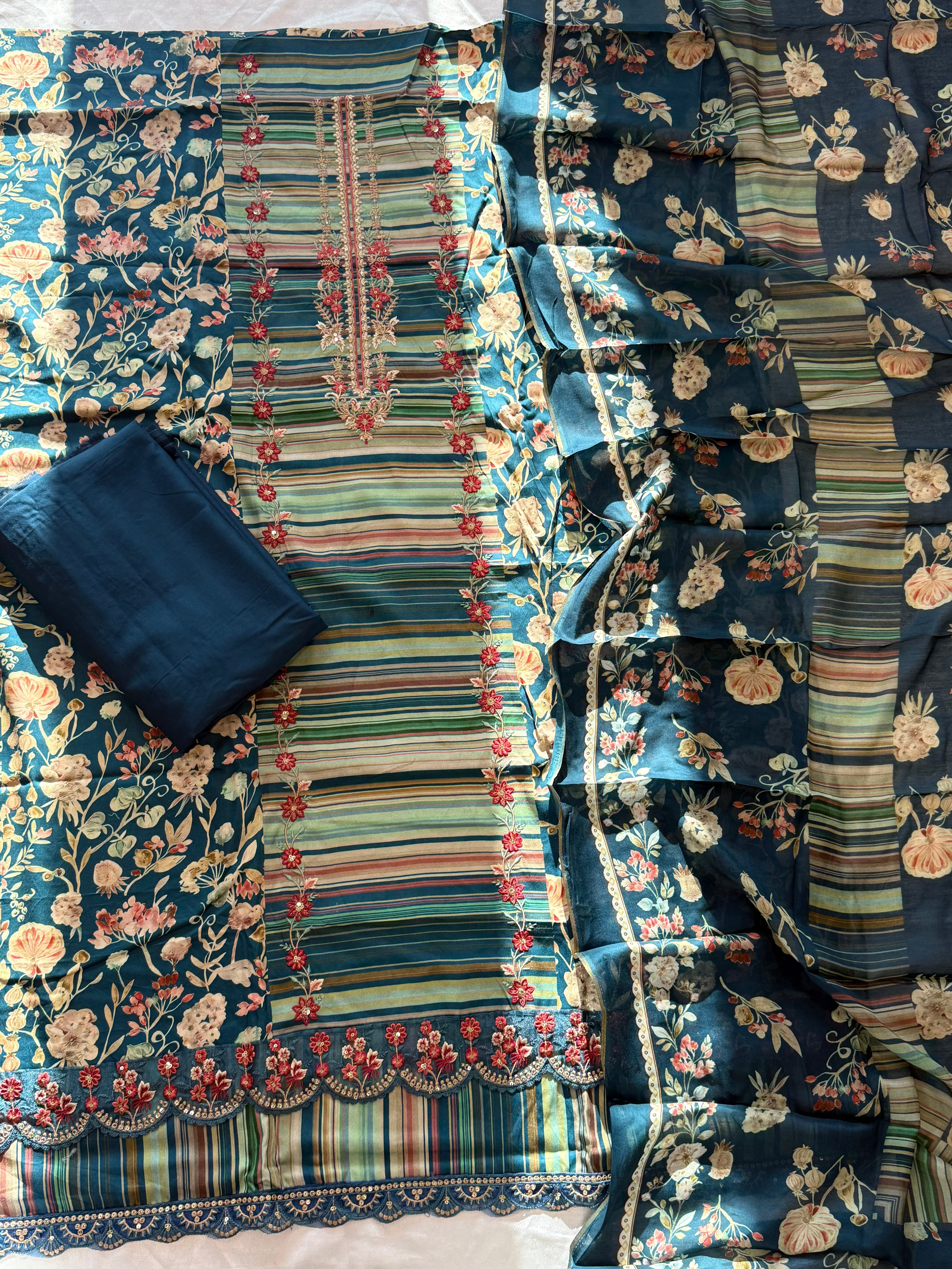 AARANYA 4 LAWN EMBROIDERY SUIT 4