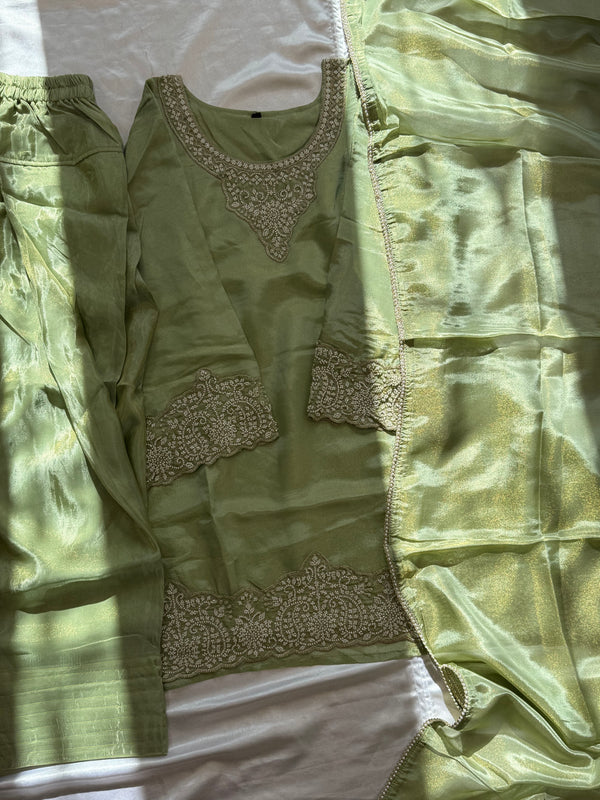 PARO FARSHI HANDWORK SUIT 3