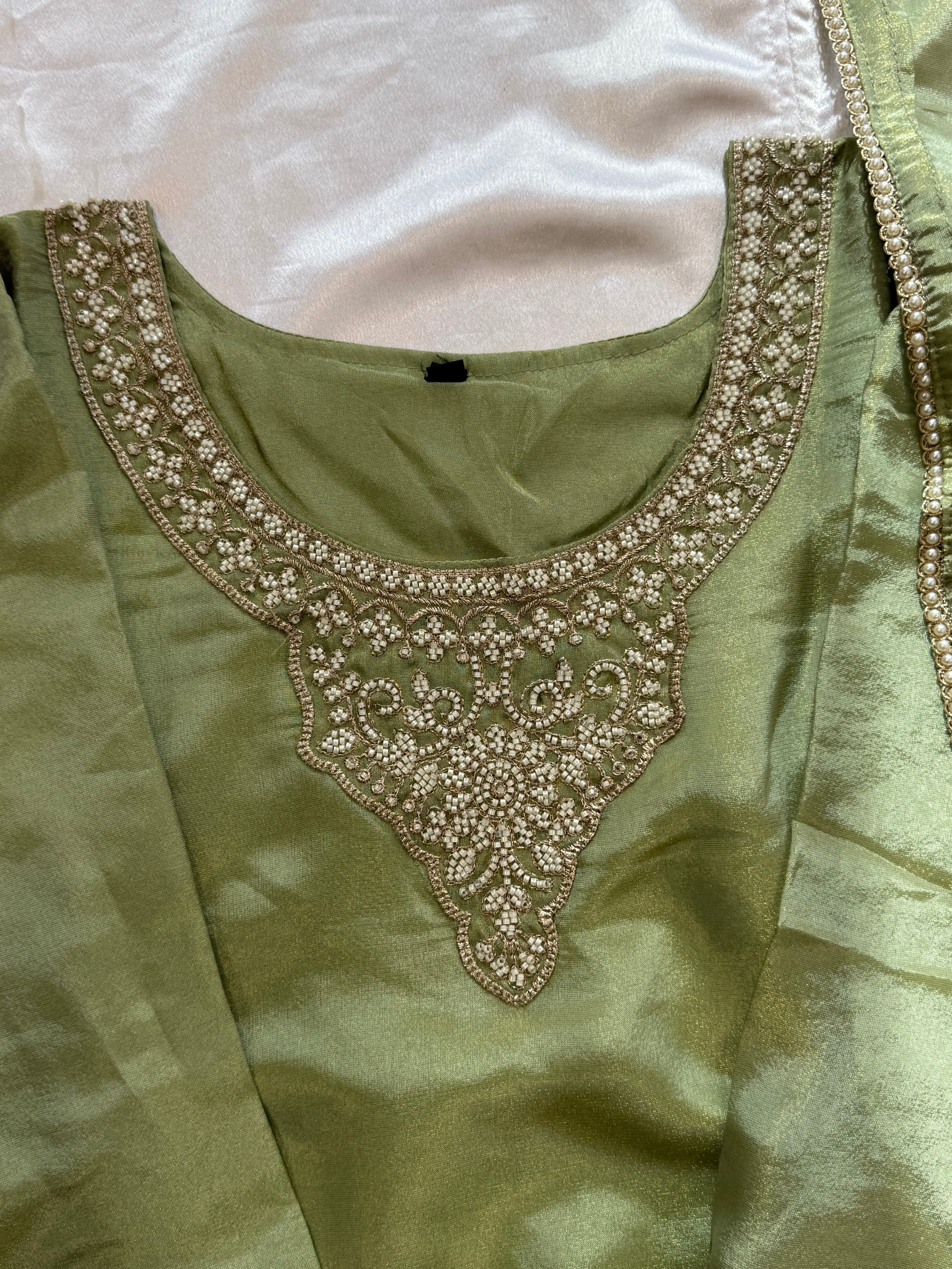 PARO FARSHI HANDWORK SUIT 3