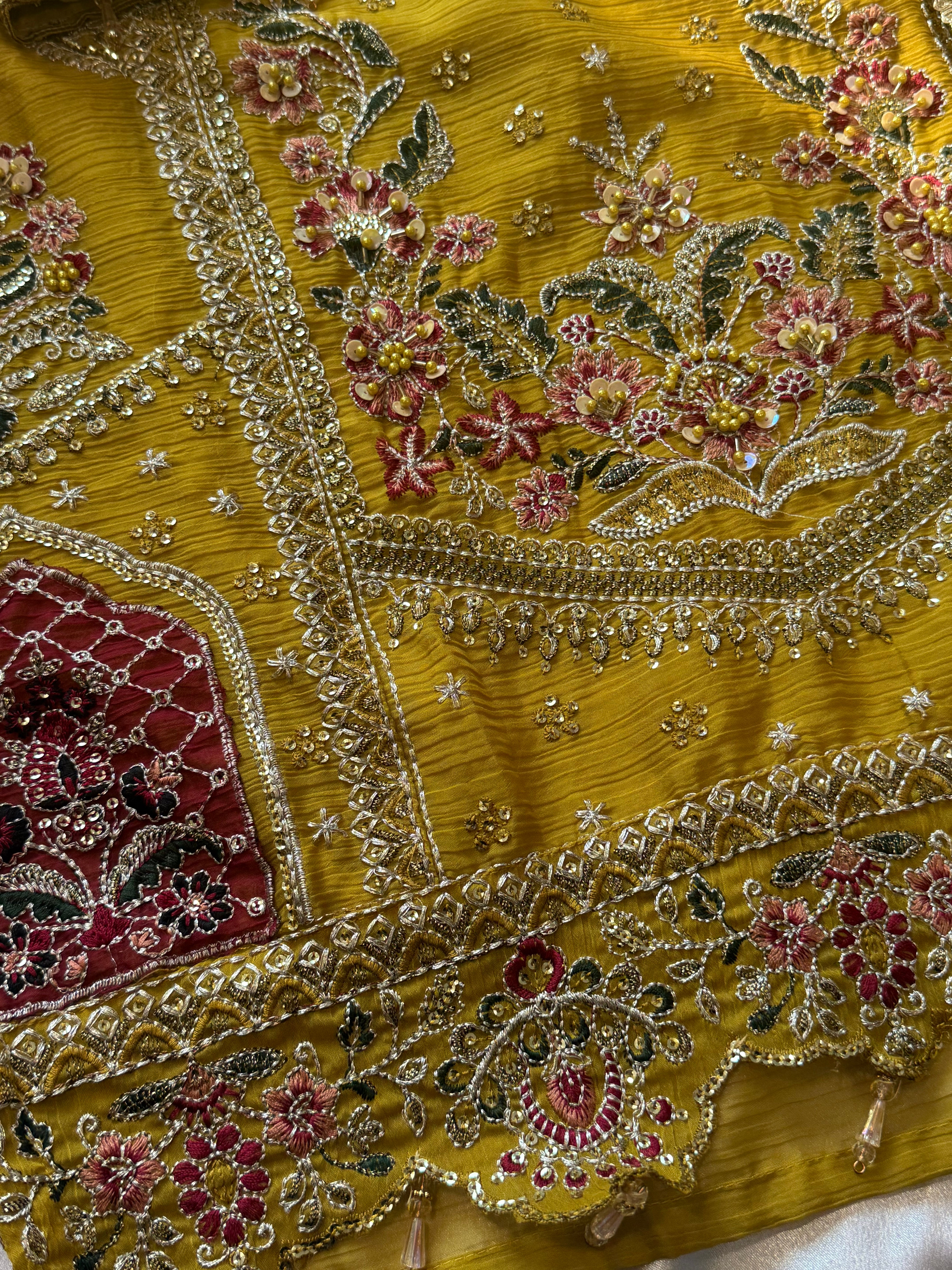 HARSHA MUSTERED GARARA SUIT Q