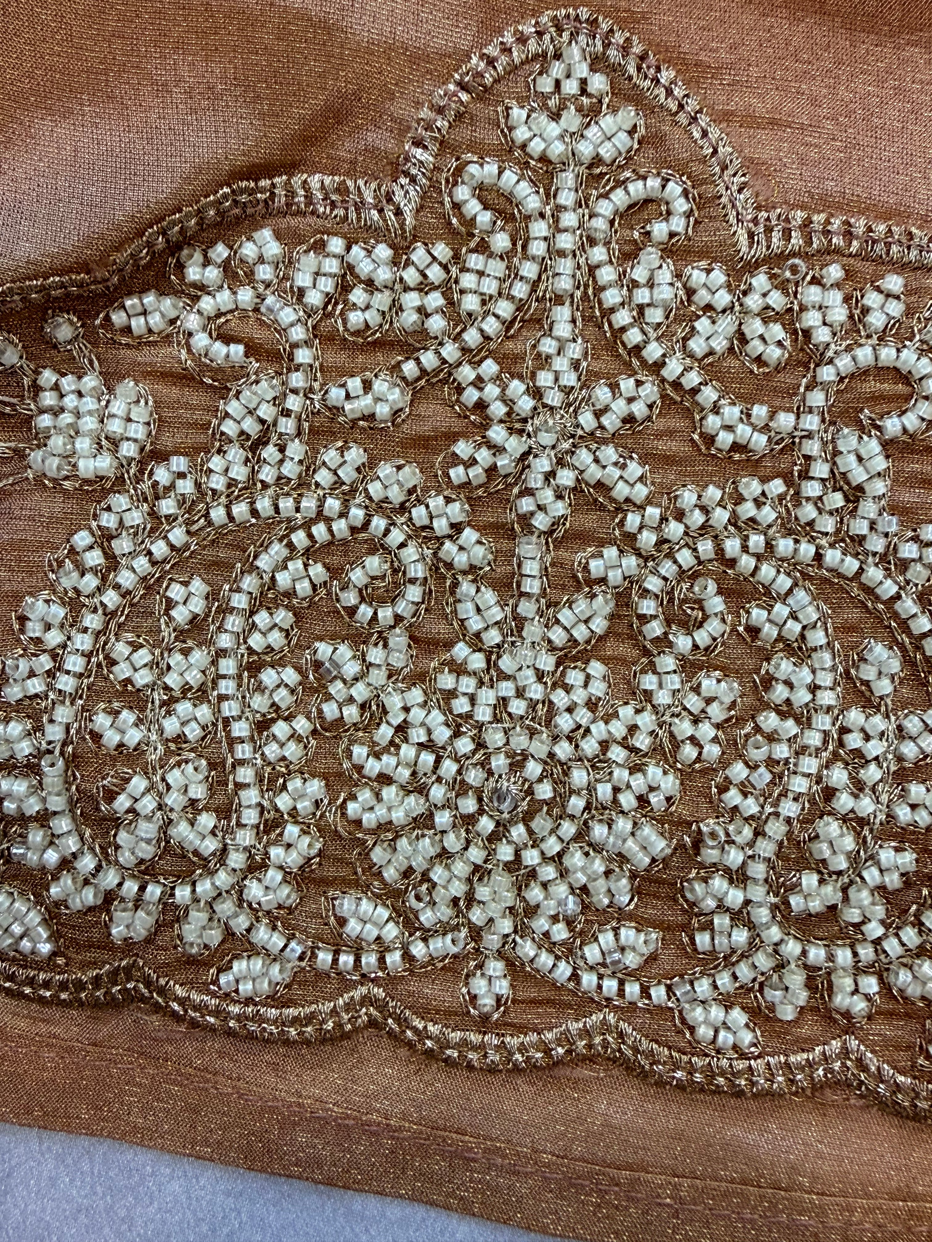 PARO FARSHI HANDWORK SUIT 4