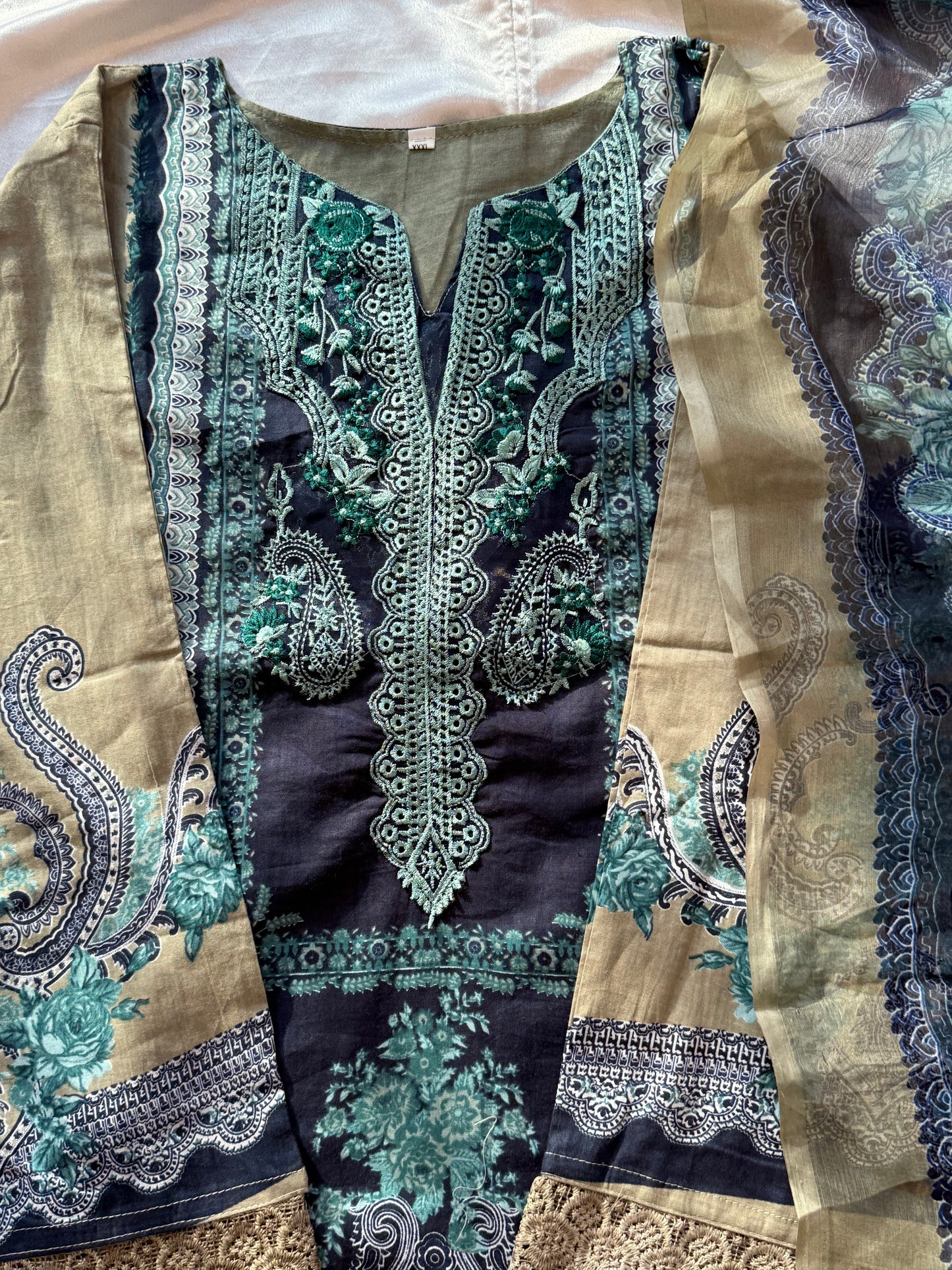 HARSHA READYMADE SUIT Q