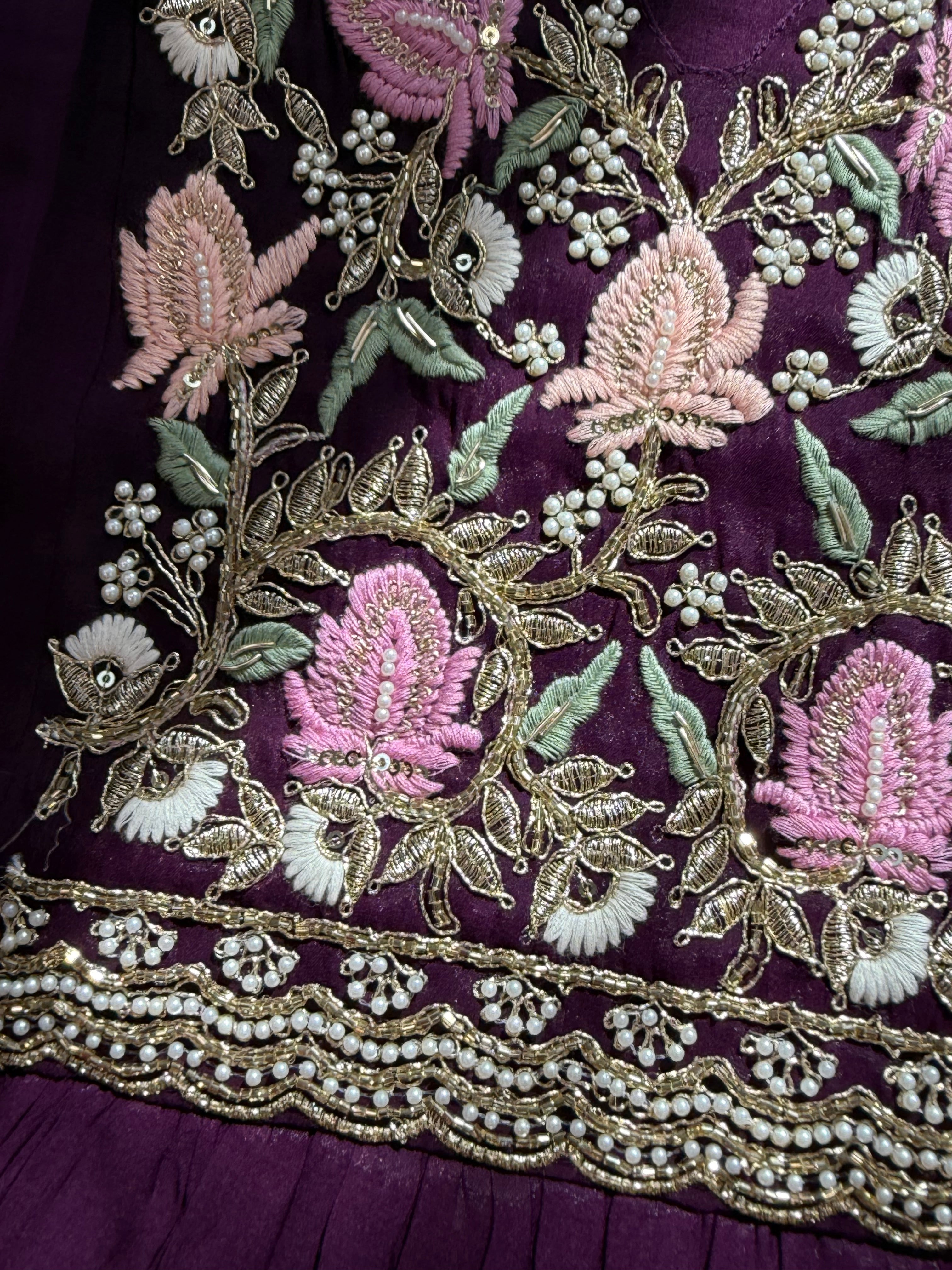 MUL CHANDERI HANDWORK FROCK 3 Q