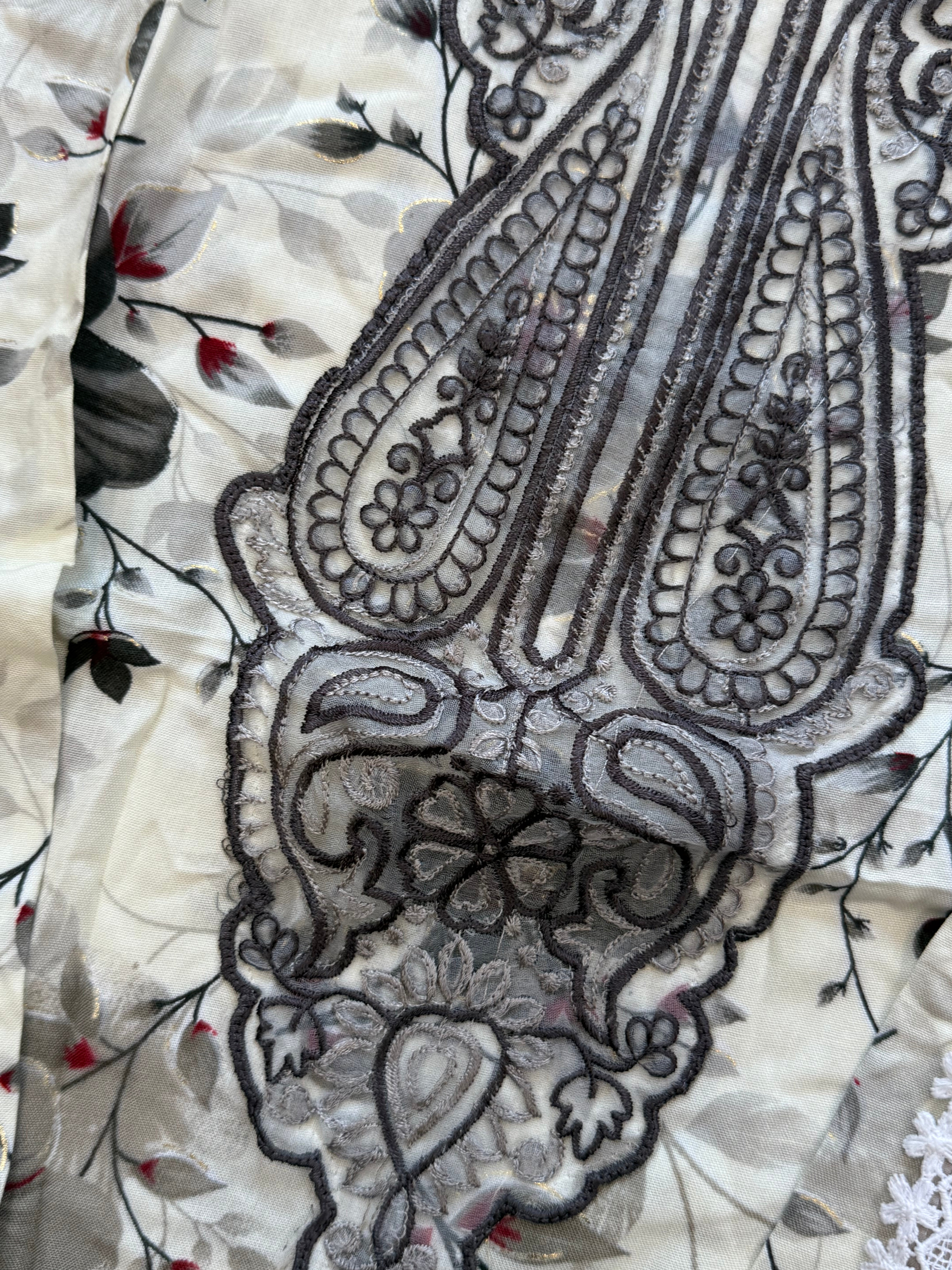 LAWN CUTWORK FARSHI SHALWAR SUIT 4 R