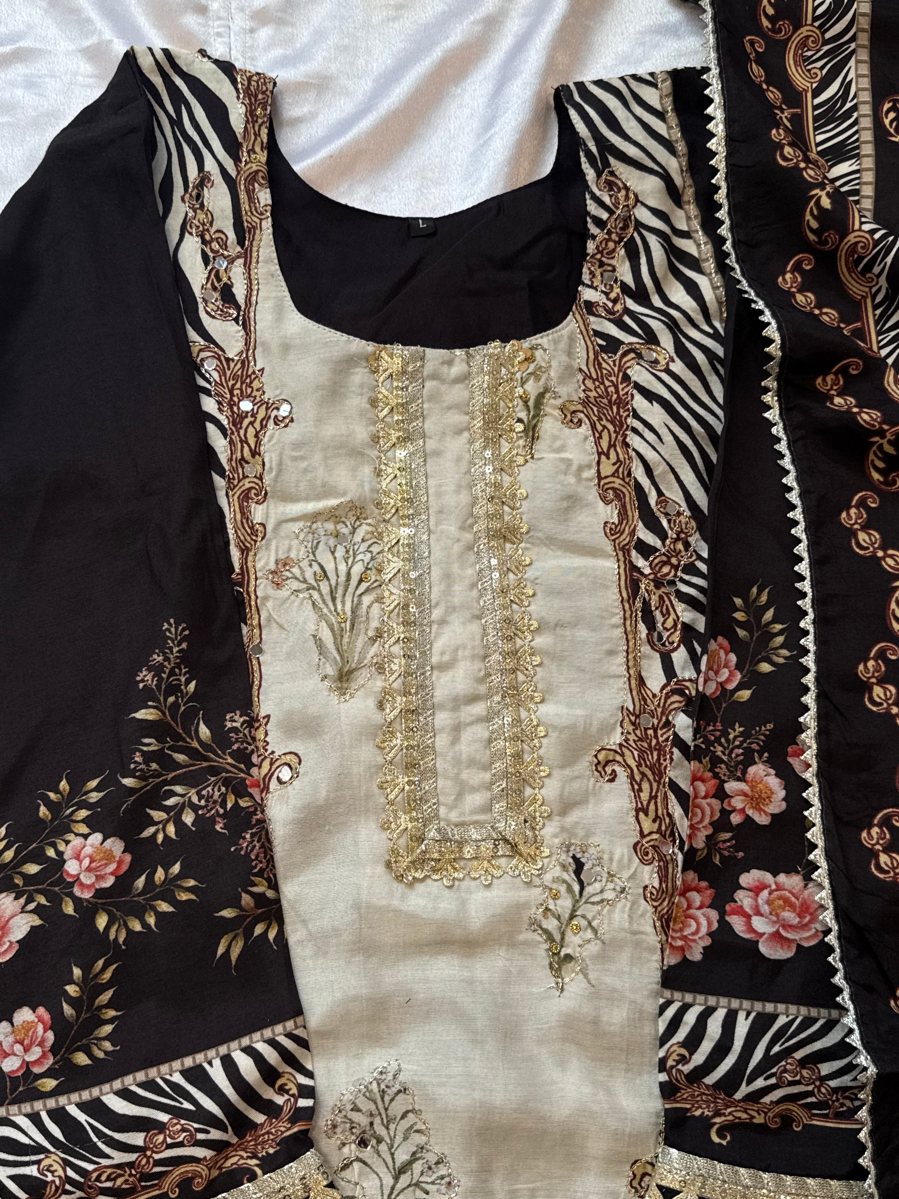 RAHI  MUSLIN READYMADE SUIT 12