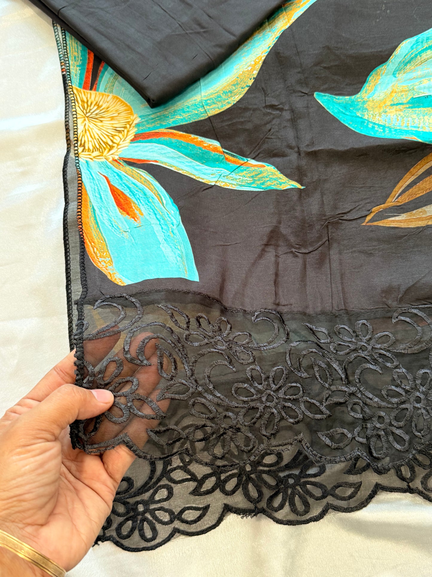 SHAHEEN PURE MSULIN SUIT 16 Q