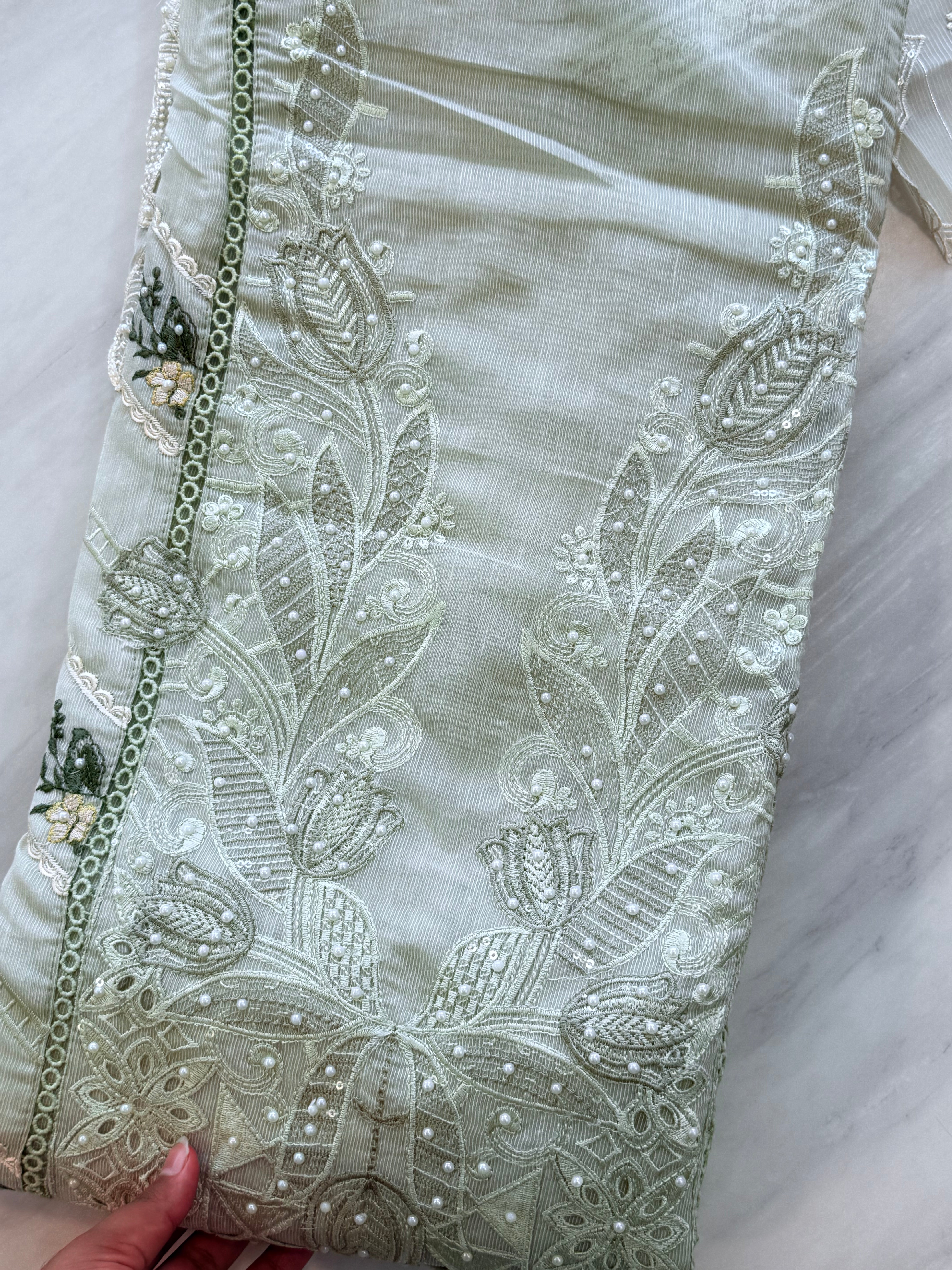 CHECKS ORGANZA EMBROIDERY SUIT 4