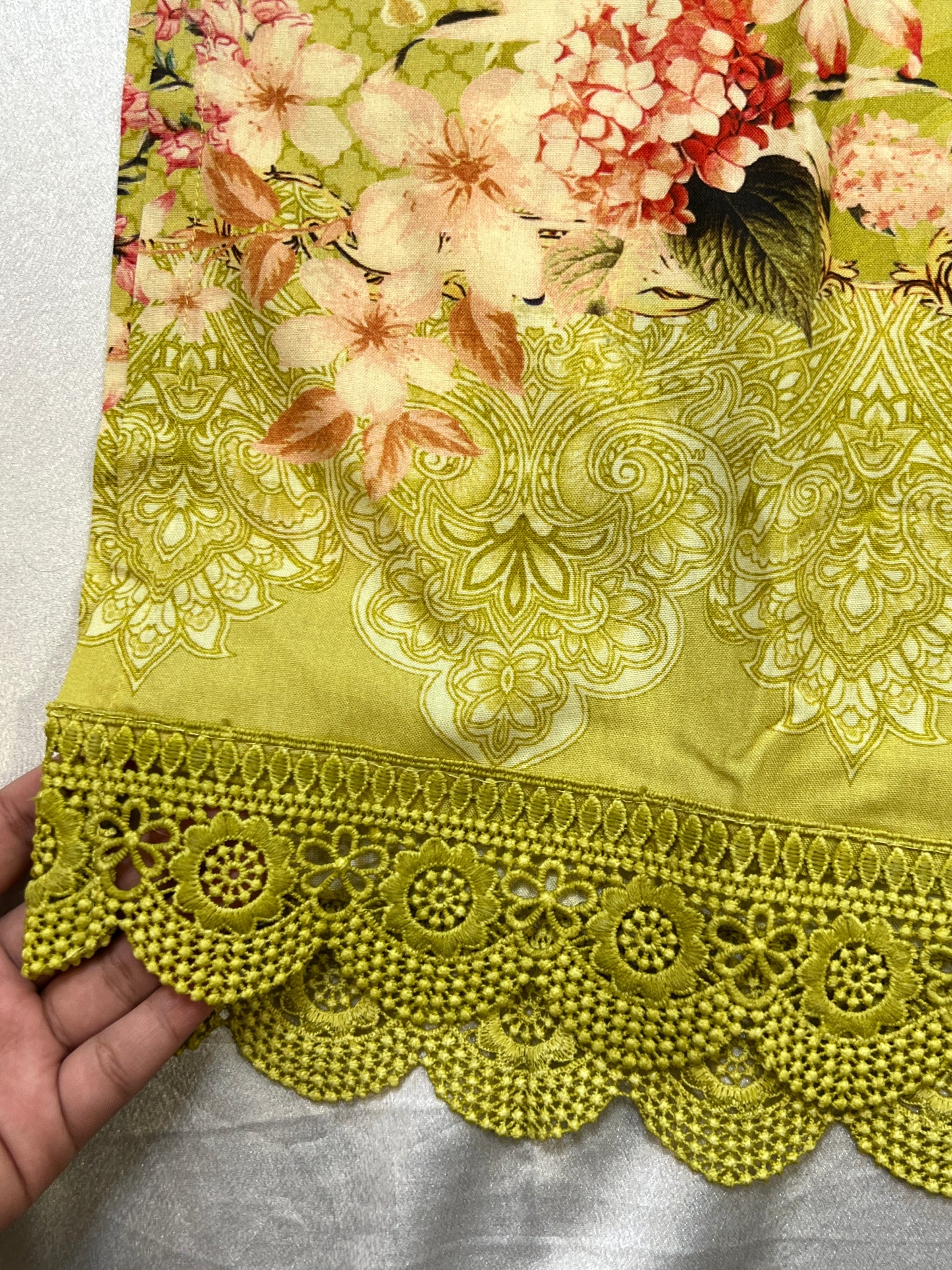 NIZAAM LAWN EMBROIDERY READYMADE SUIT 3