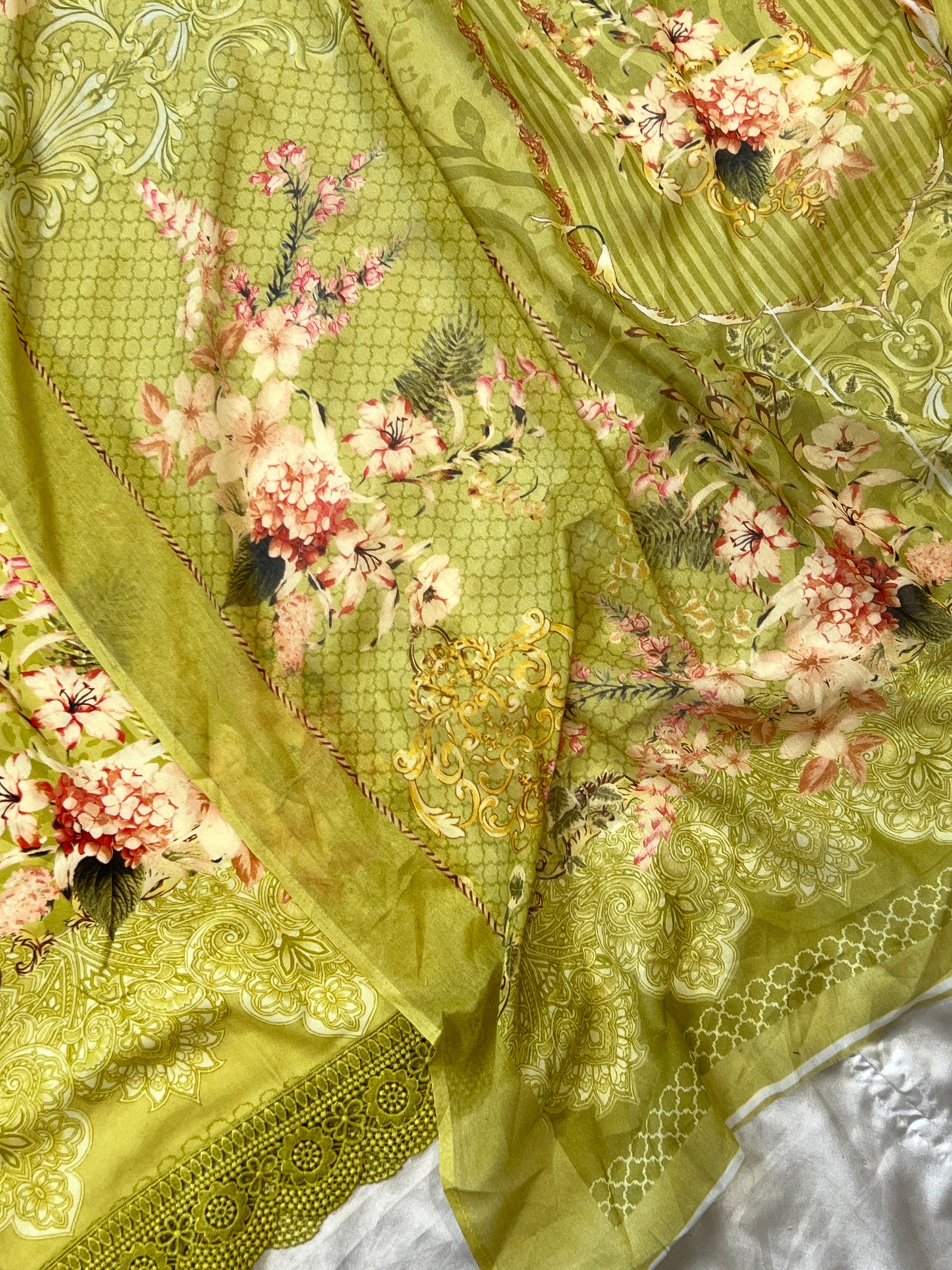 NIZAAM LAWN EMBROIDERY READYMADE SUIT 3