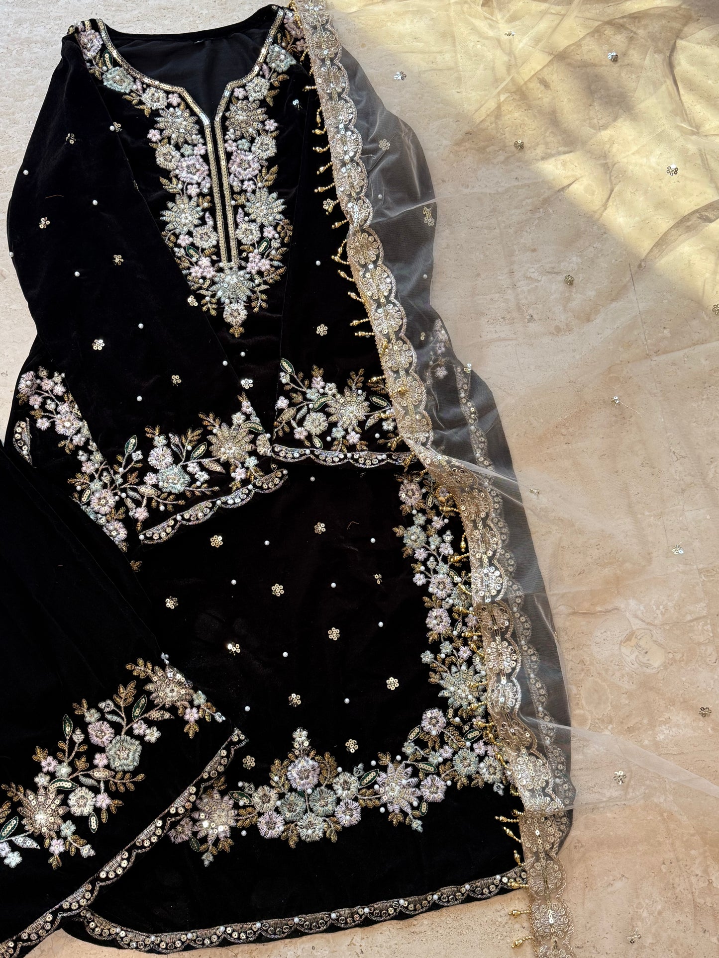 JIMMY CHOO VELVET READYMADE SUIT 4 Q