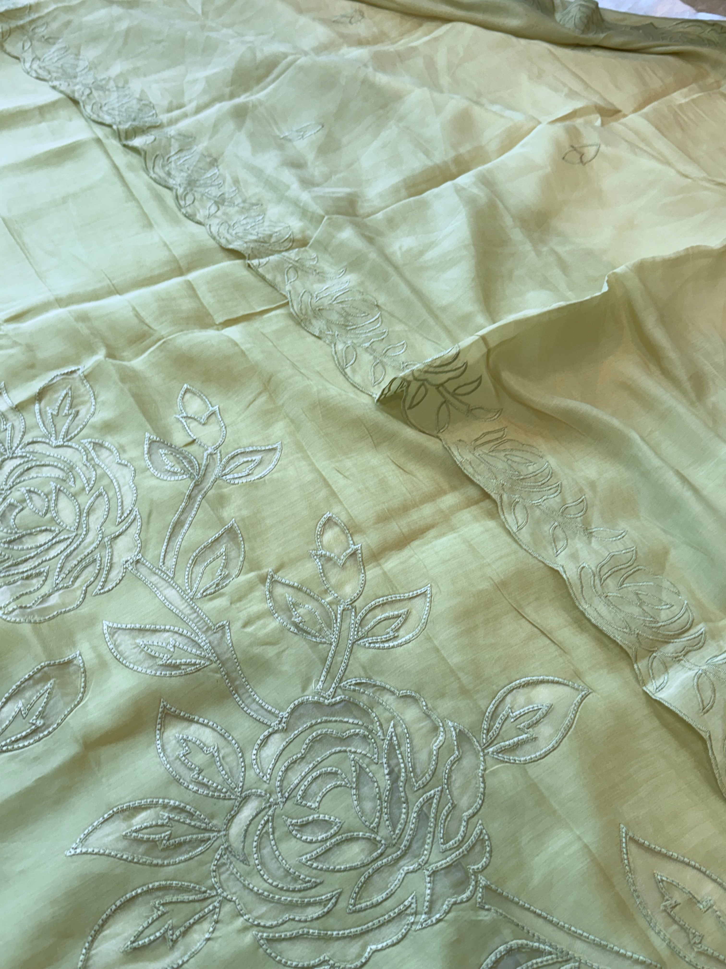 MUL CHANDERI CUTWORK SUIT 7001 Q