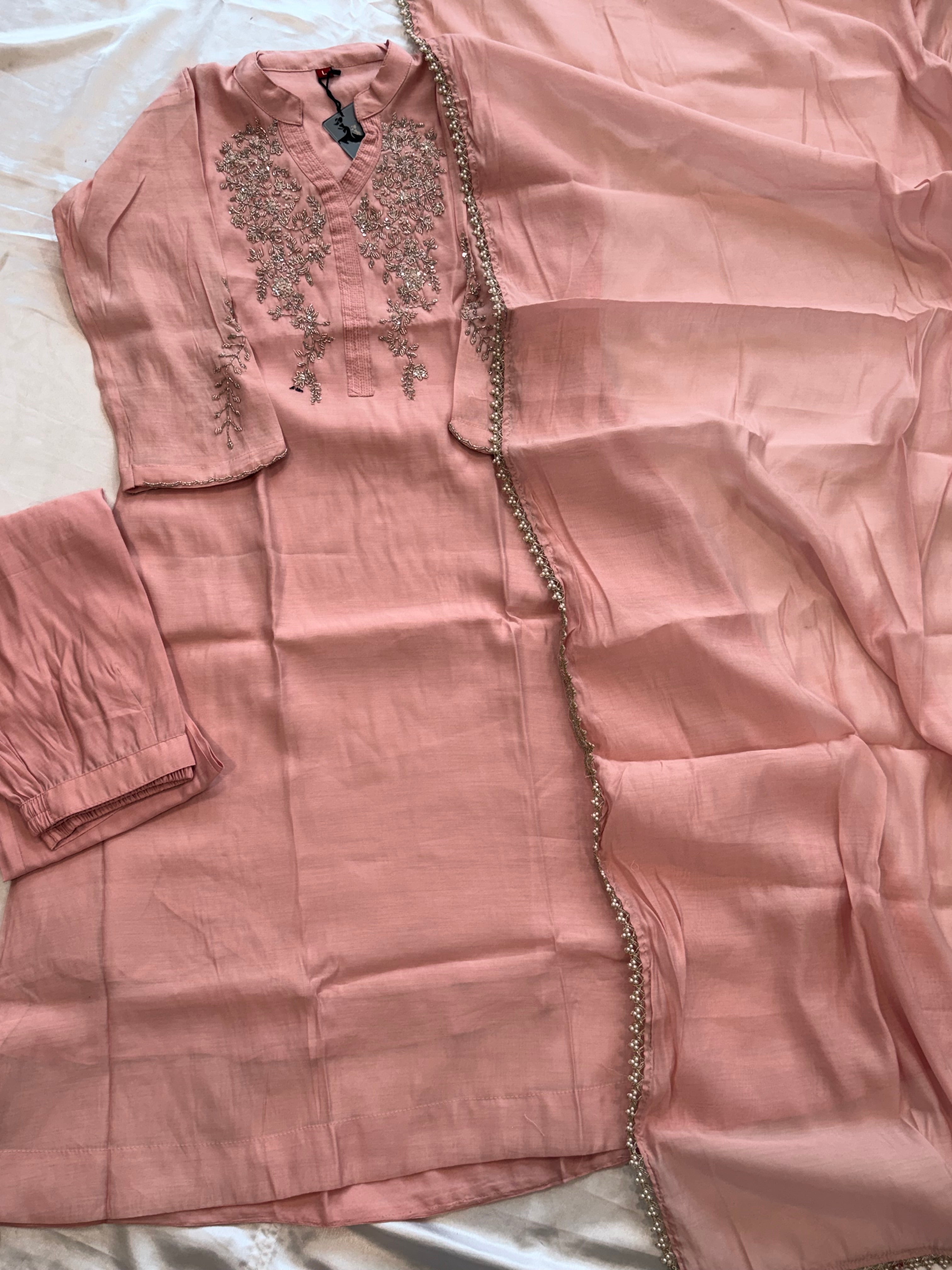 PEACH HANDWORK FROCK 7001 Q