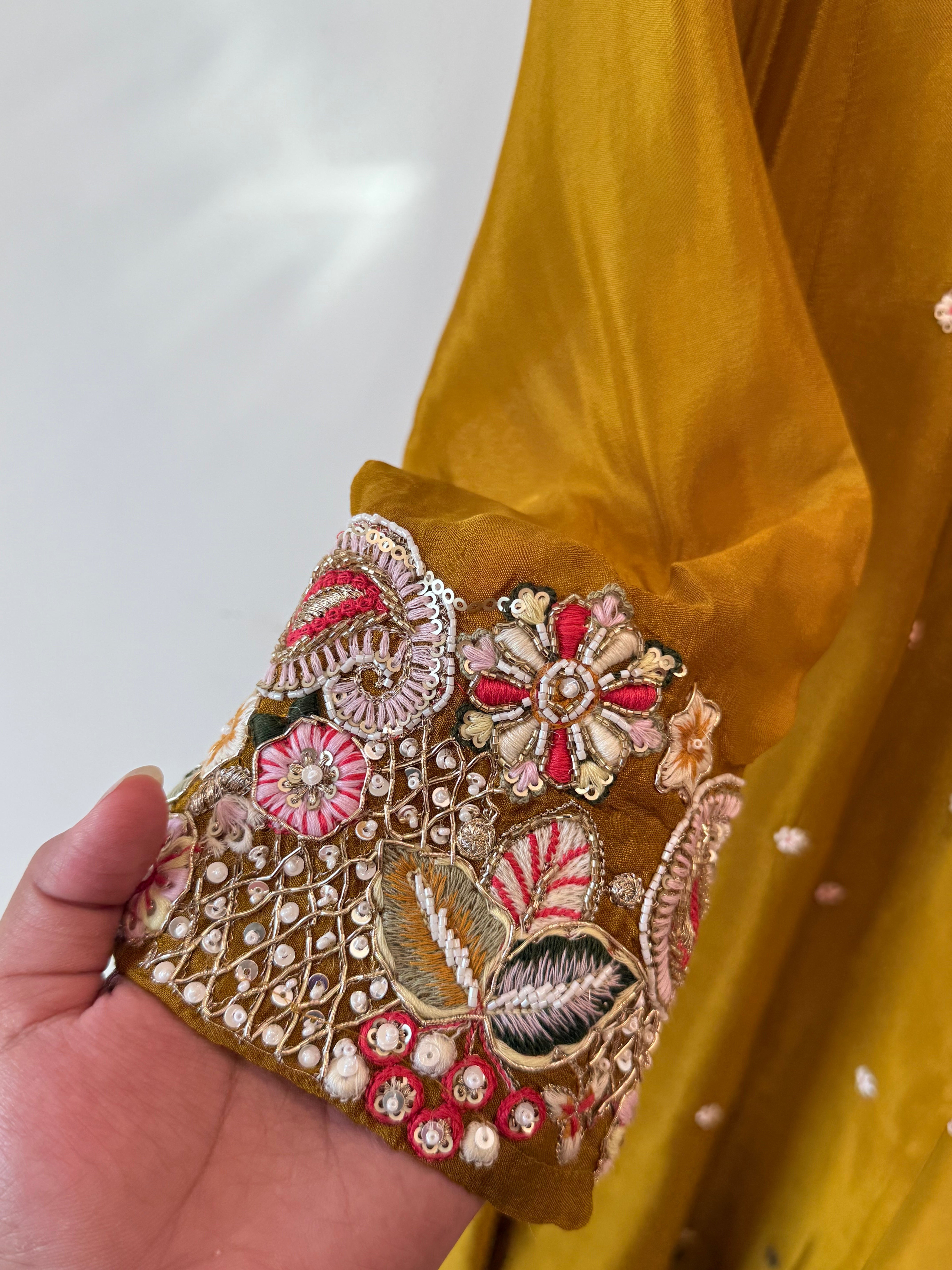 PARO CHINNON HANDWORK FROCK 9