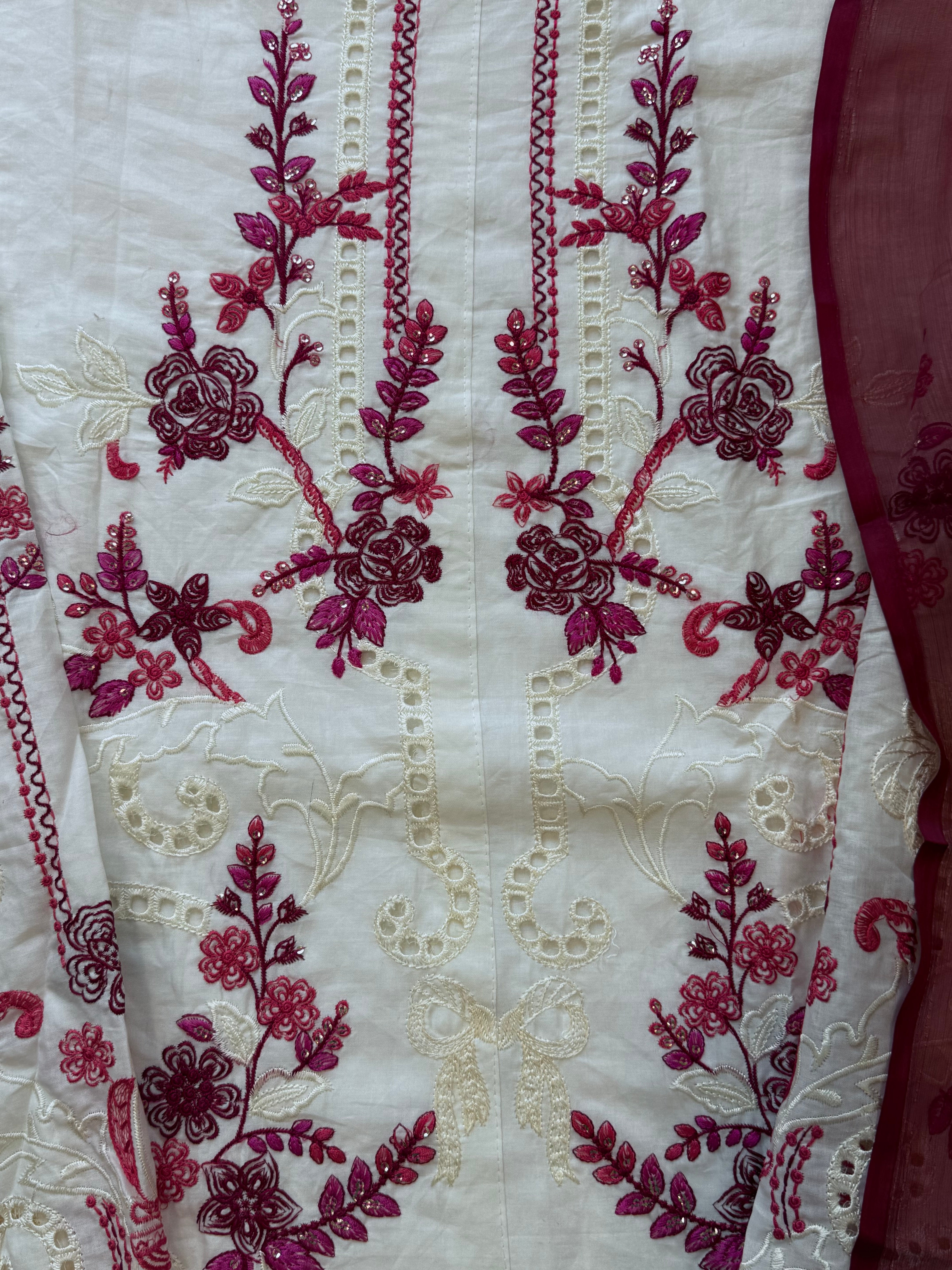 MARIA B COTTON EMBROIDERY SUIT 5 Q