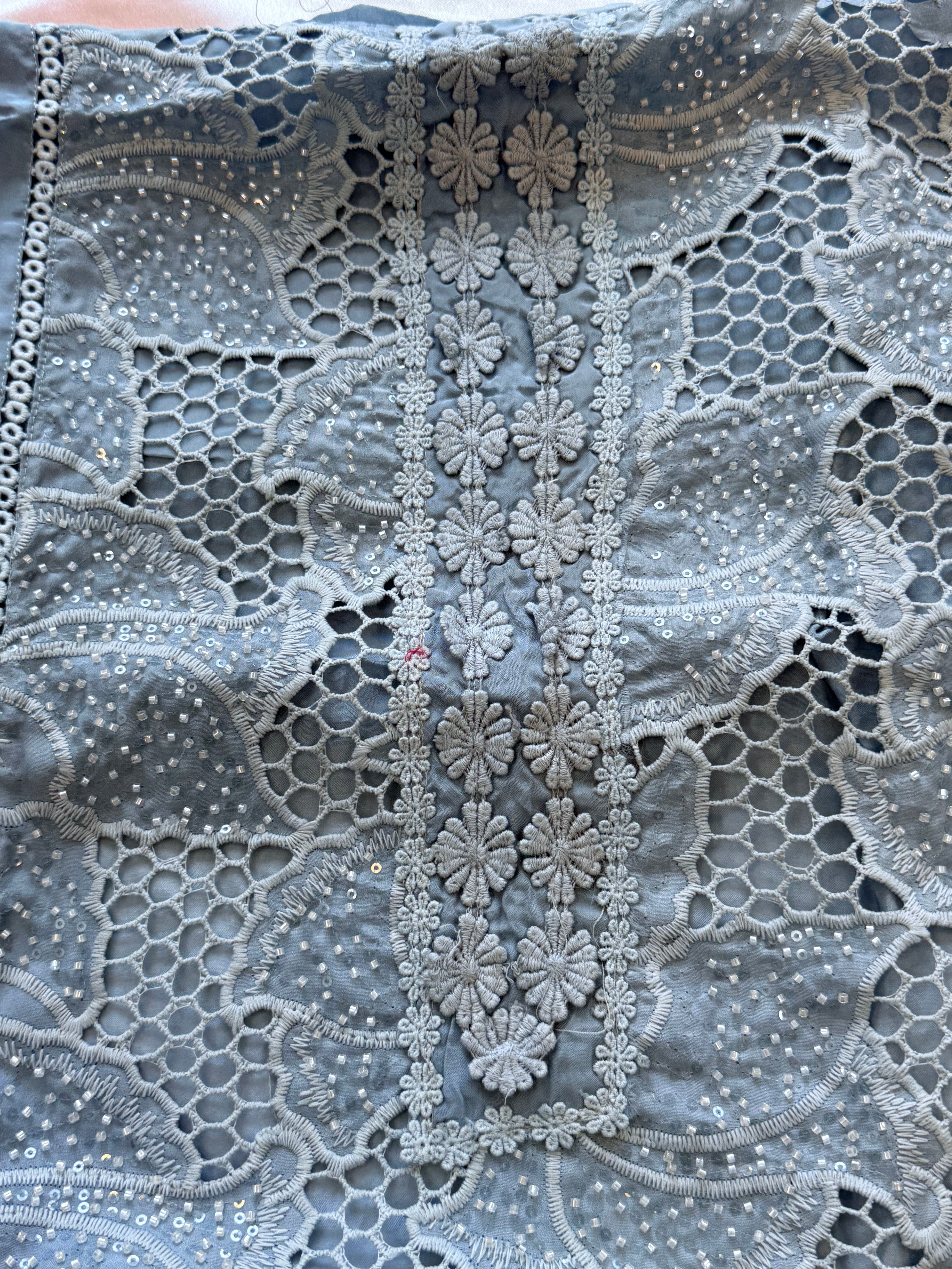 KARACHI LACE EMBROIDERY SUIT 2 Q