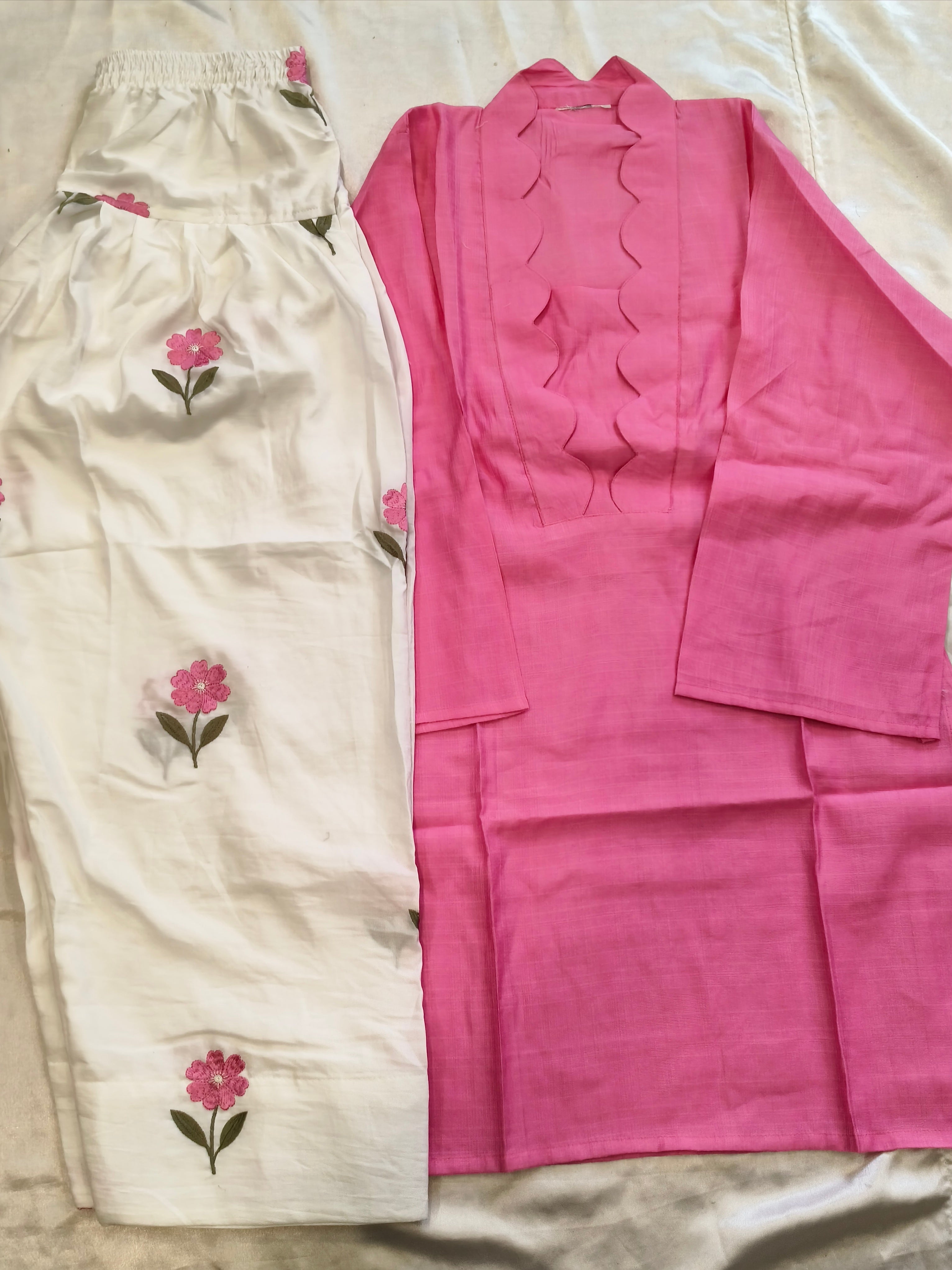 PINK LINEN FARSHI SUIT Q