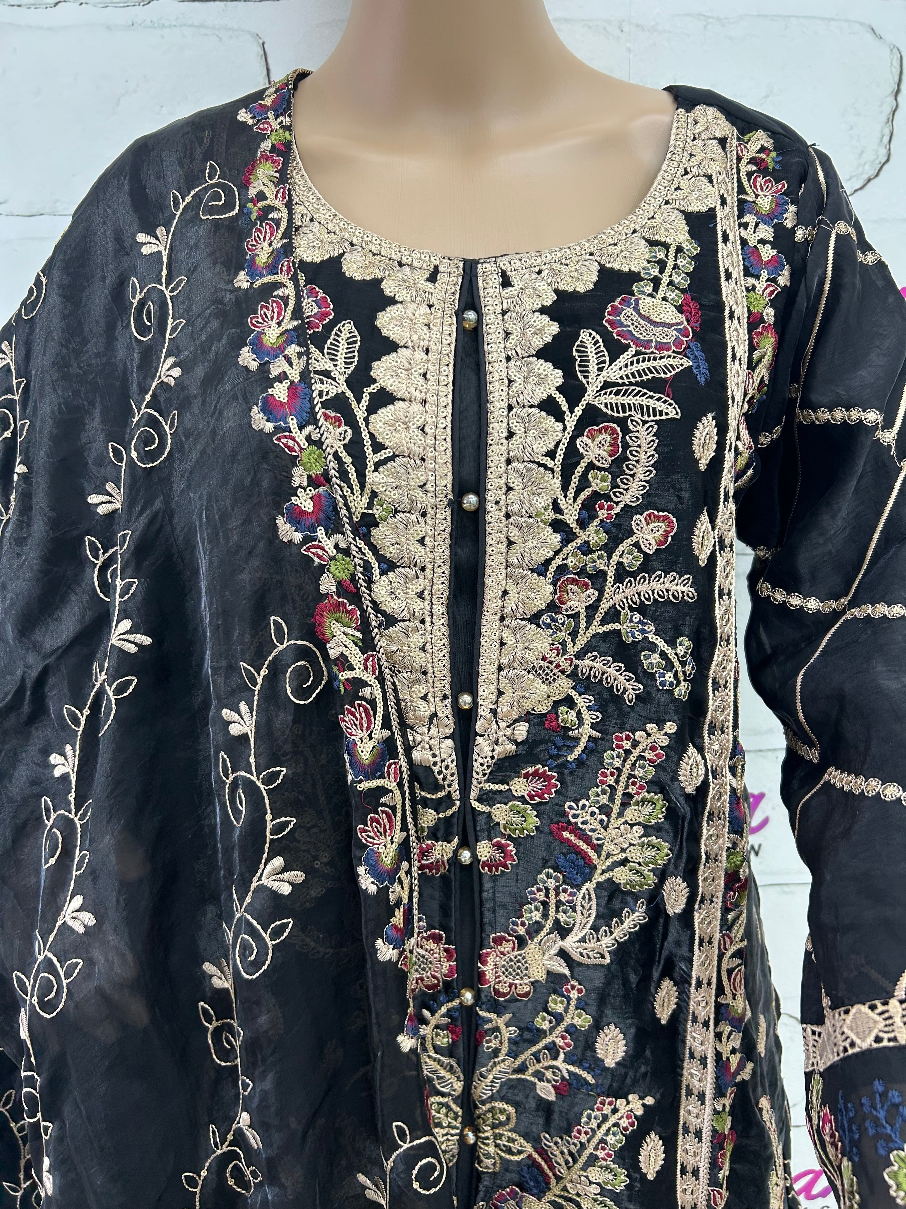 BLACK ORGANZA EMBROIDERY KAFTAN SET 1 Q
