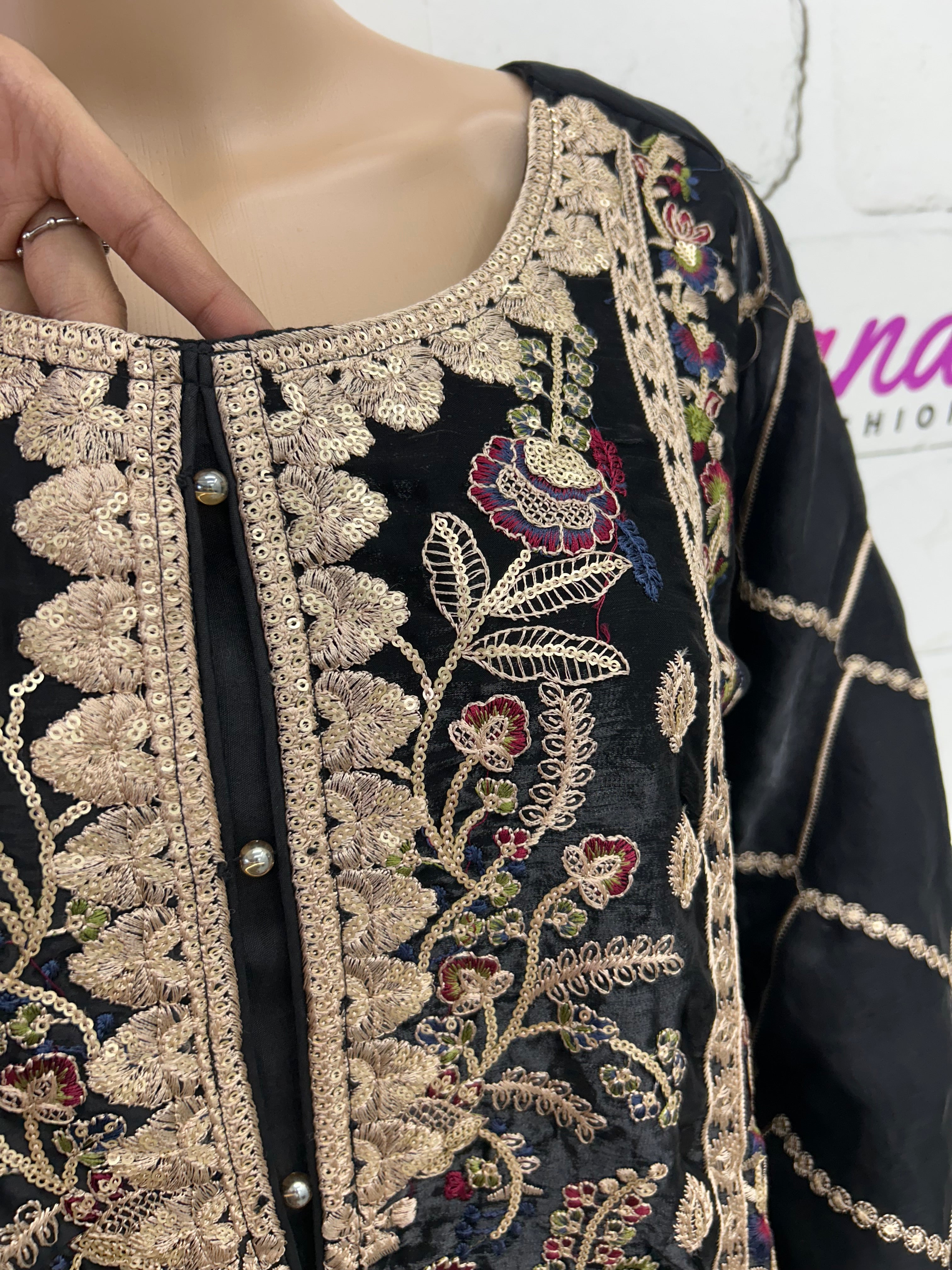 BLACK ORGANZA EMBROIDERY KAFTAN SET 1 Q