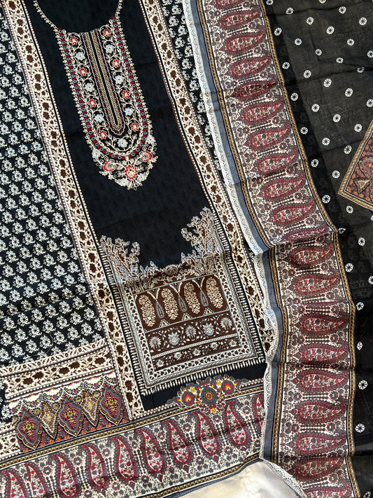 RANGREZ LAWN COTTON EMBROIDERY 4
